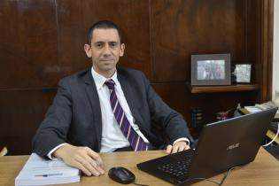 Juan Voelker. Director de Recursos Financieros. Juan Voelker. Director Recursos Financieros.