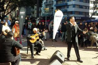 Homenaje a Carlos Gardel Homenaje a "Gardel, Zorzal de mi Ciudad"