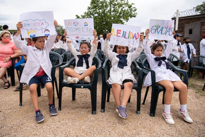 Inauguración de obras del Presupuesto Participativo en las escuelas Nº 343 - 263 y Jardín 220