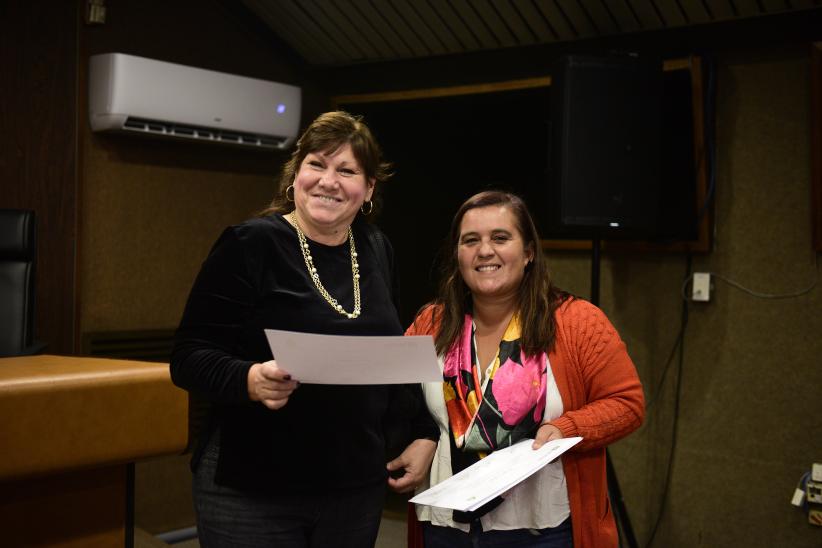 Entrega de certificados del curso de Anfitrionía Aplicada al Turismo Municipios D. F y G 