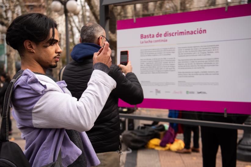 Fotogalería «Basta de discriminación: la lucha continúa» en el marco del Día Internacional del Orgullo LGTBIQ+, 28 de junio de 2022