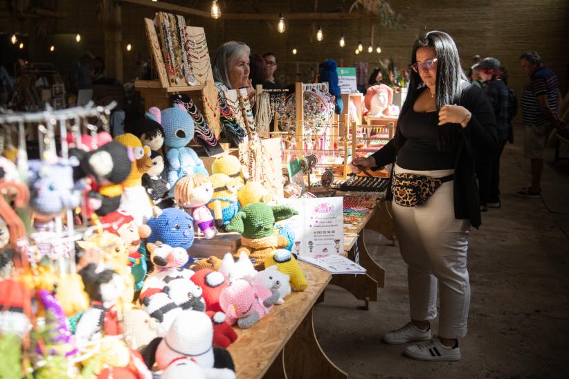 Feria de emprendimientos en la Semana Criolla del Prado