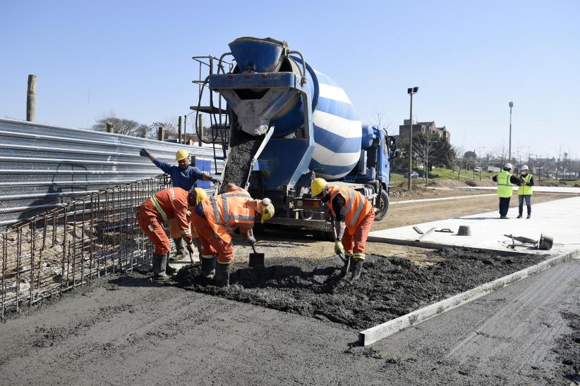 Recorrida por obras en  Ecoparque Idea Vilariño