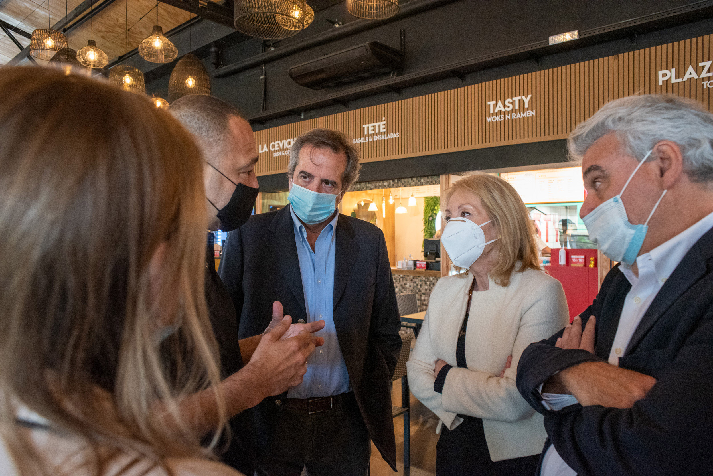 Inauguración del Mercado Arocena 