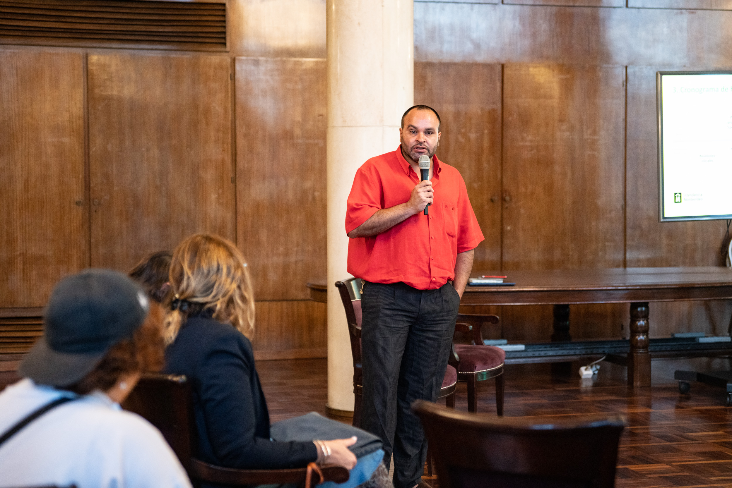 Mesa de trabajo &quot;Montevideo y la igualdad: diversidad, equidad, derechos&quot;