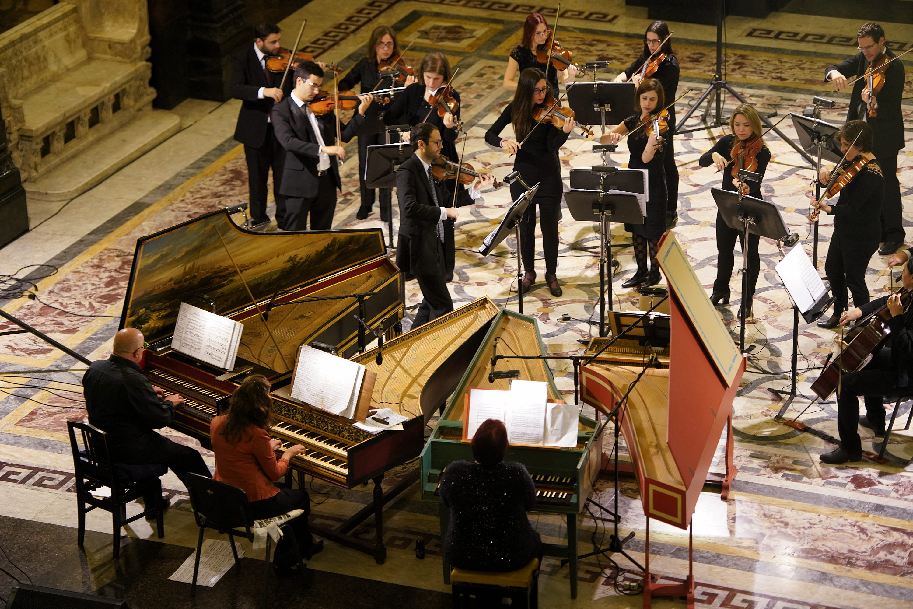 Orquesta Filarmónica en el Palacio Legislativo 