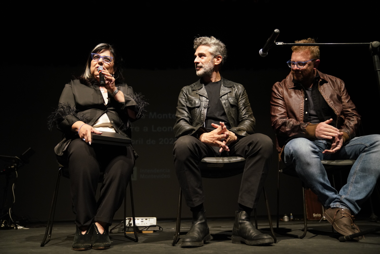 Declaración de Visitante Ilustre a Leonardo Sbaraglia en teatro El Galpón, 22 de abril de 2023