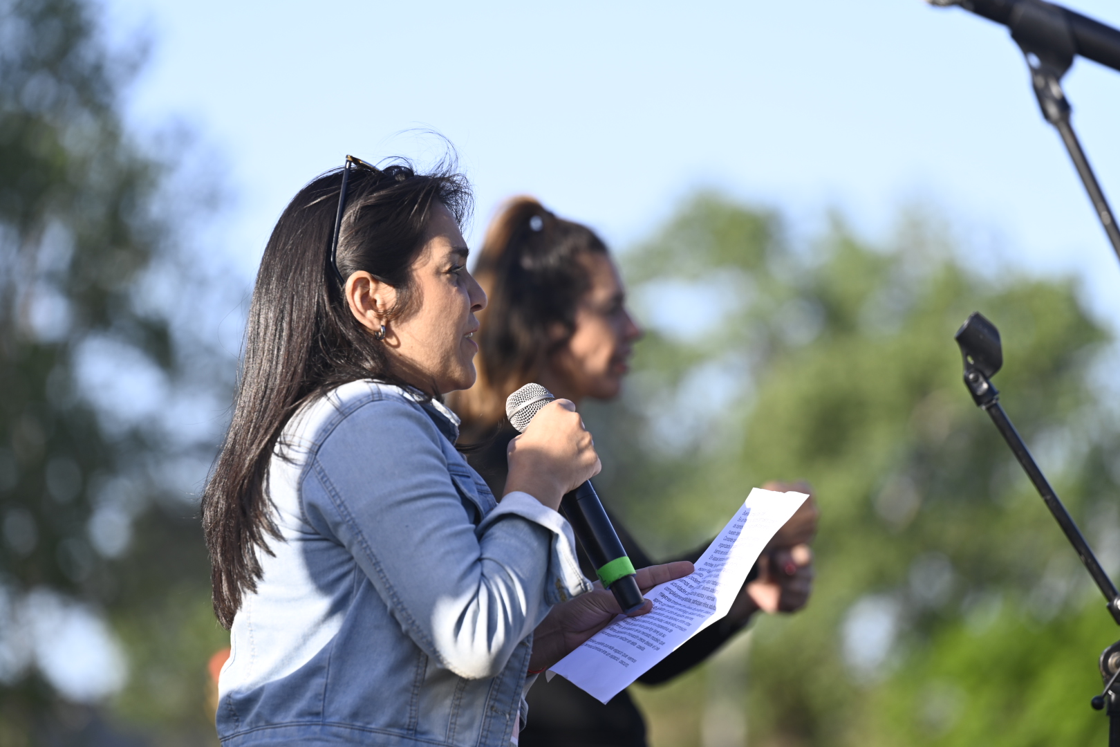 Entrega de terrenos a cooperativas de viviendas en barrio de la Innovación