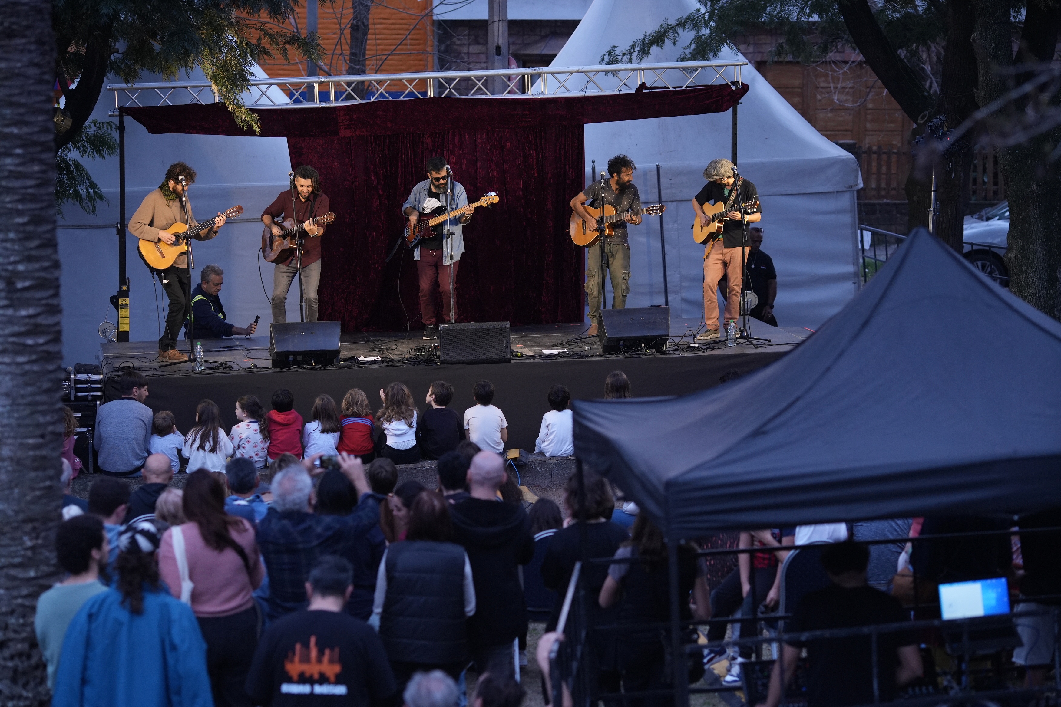 Festejos por los 100 años del triunfo olímpico en Colombes