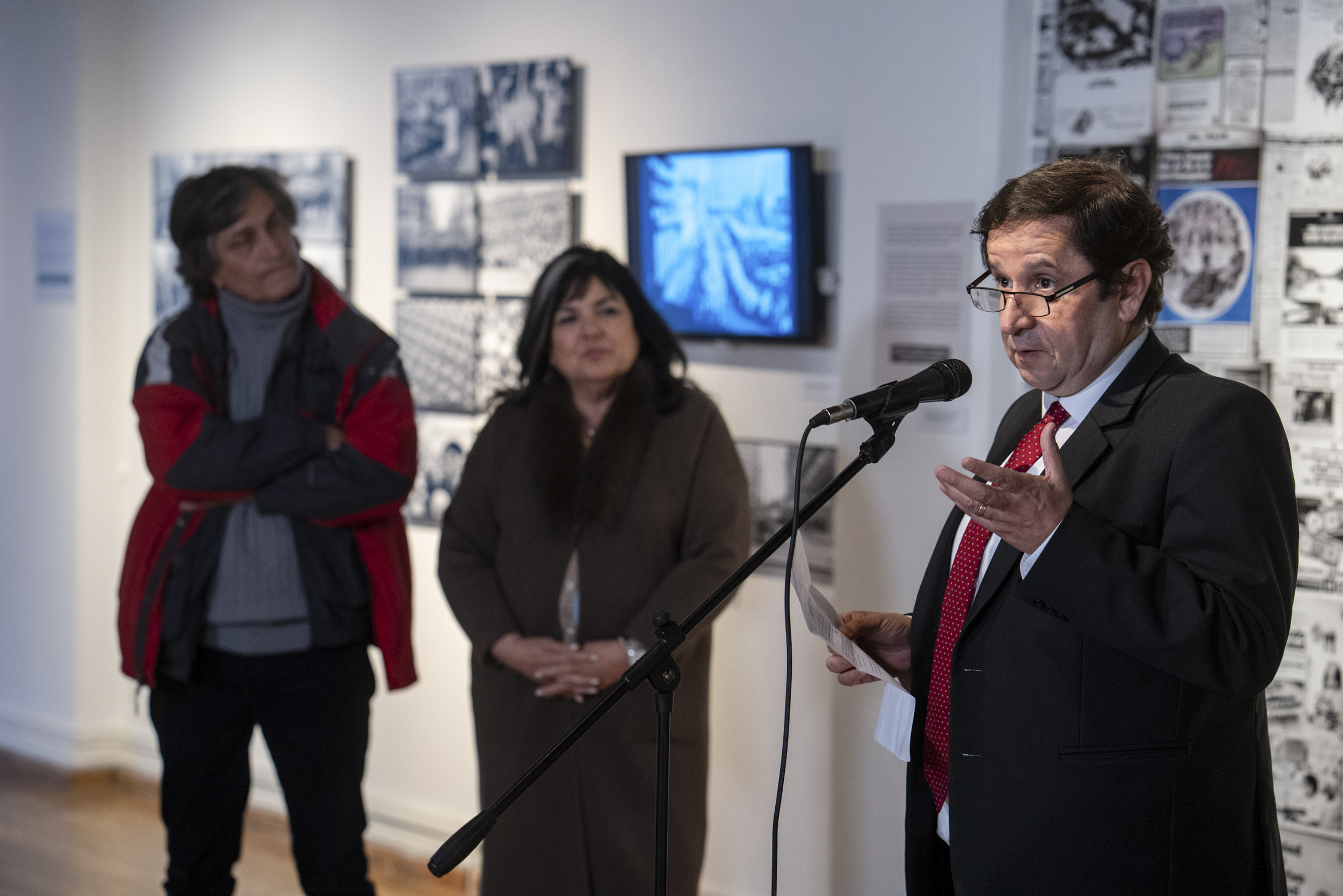 Inauguración de muestra “Plebiscito en Chile, 1988” en fotogalería del Prado