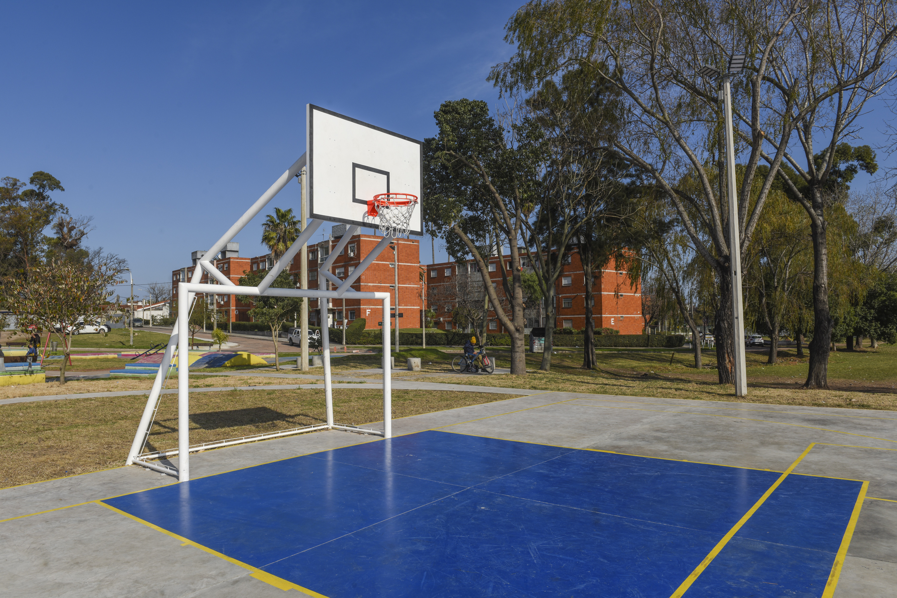 Cancha Polifuncional en Ing. José Serrato