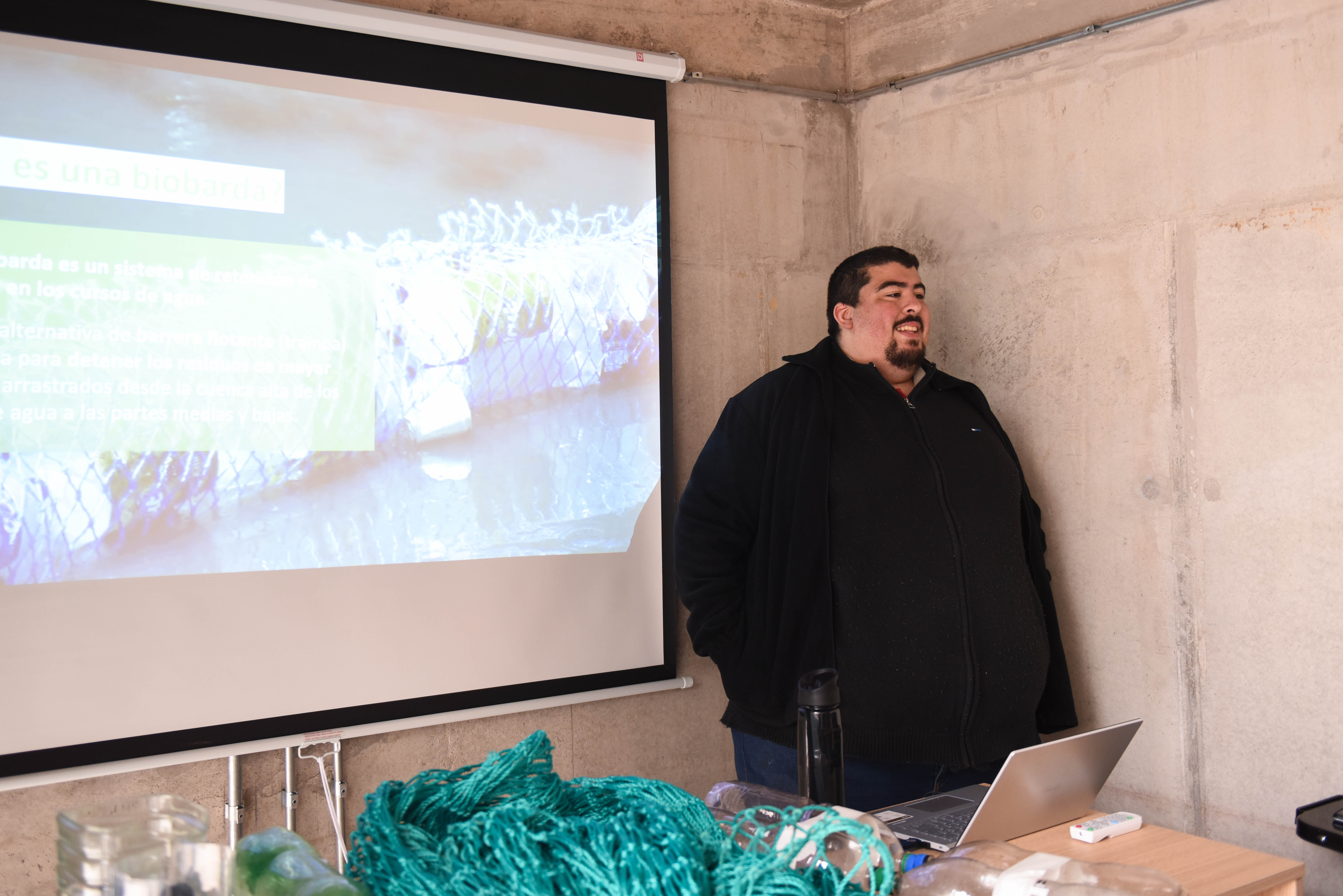 Capacitación en elaboración de Biobardas en el Ecocentro Prado