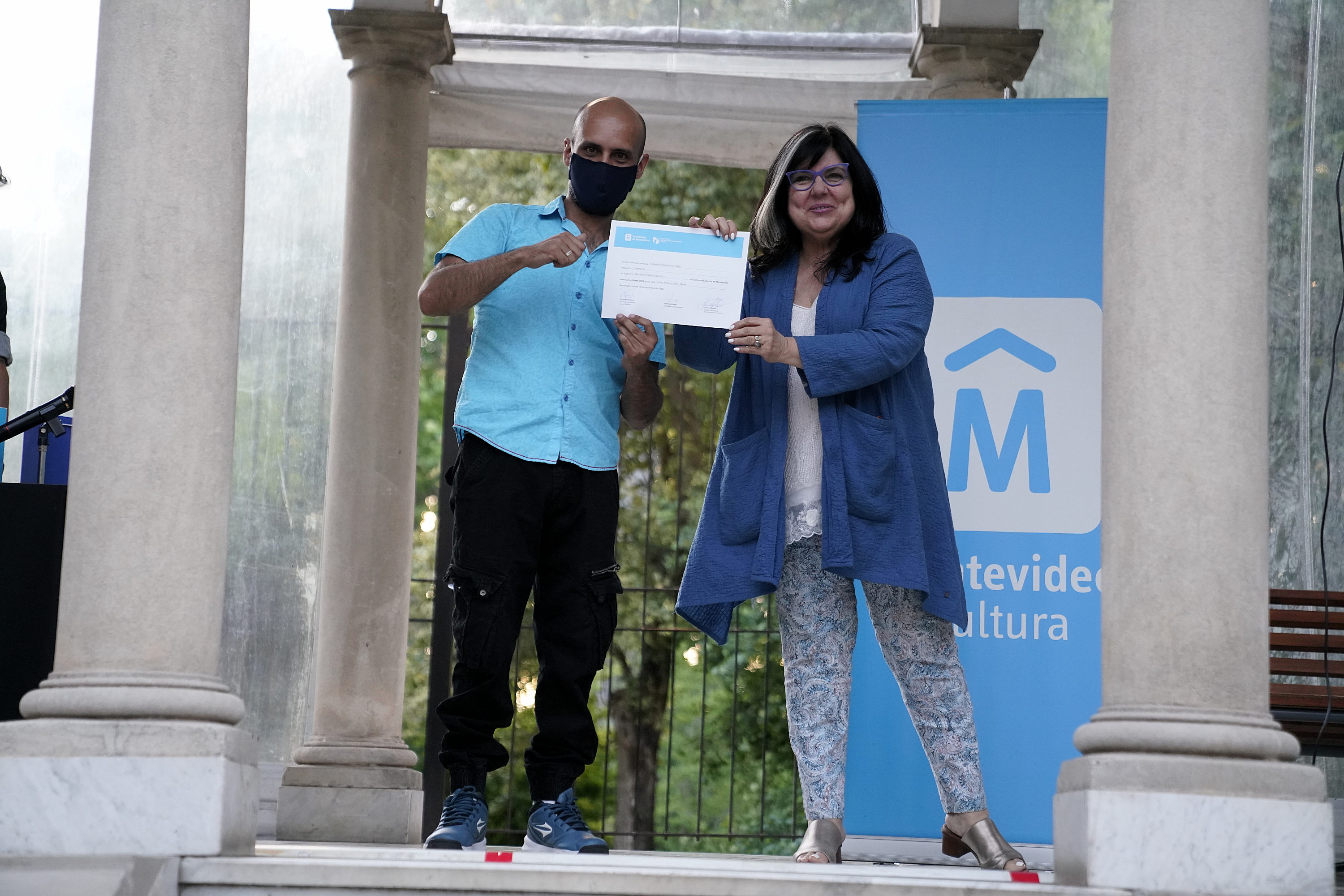 Entrega de premios del concurso literario Juan Carlos Onetti