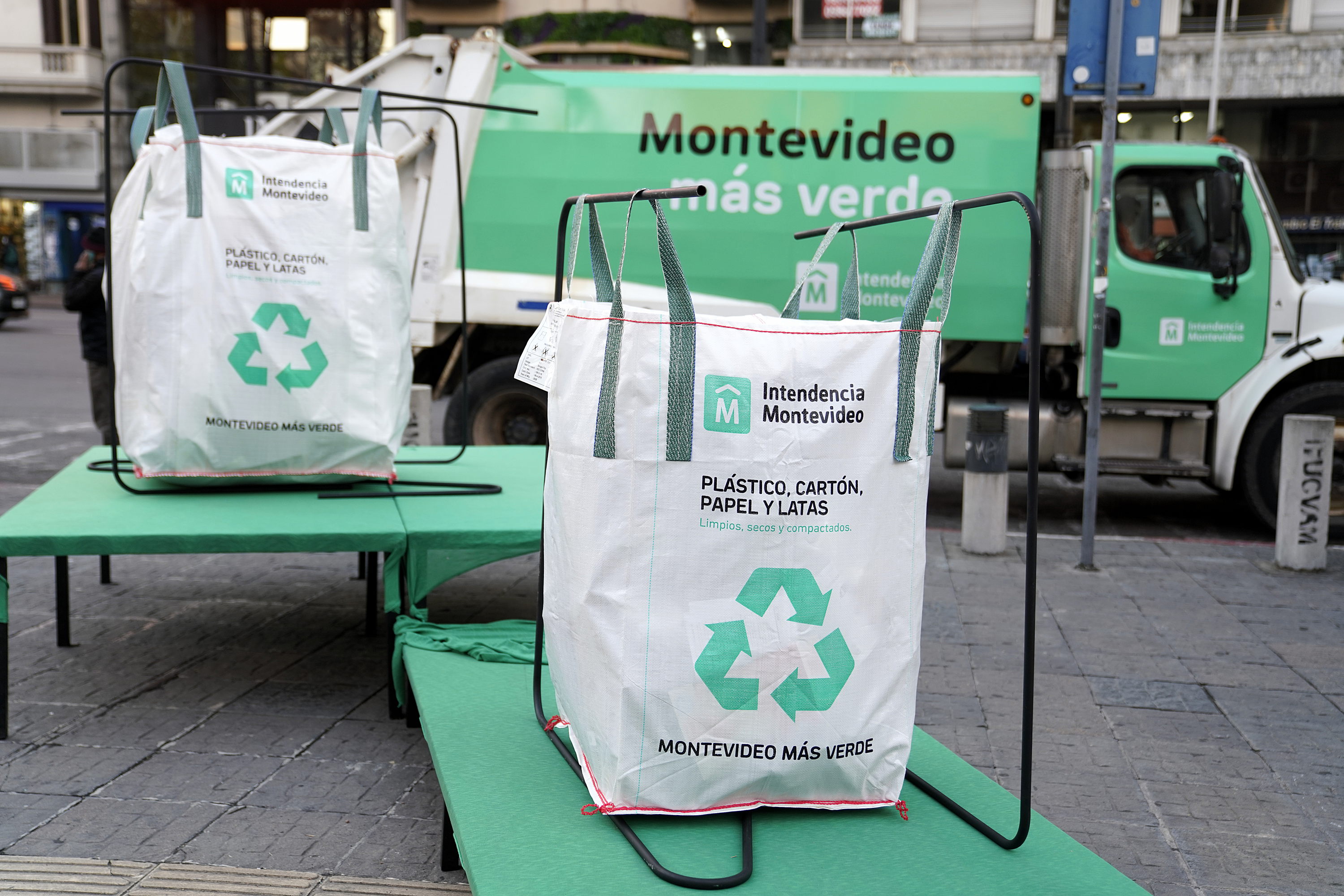 Presentación del nuevo equipamiento de Montevideo más verde