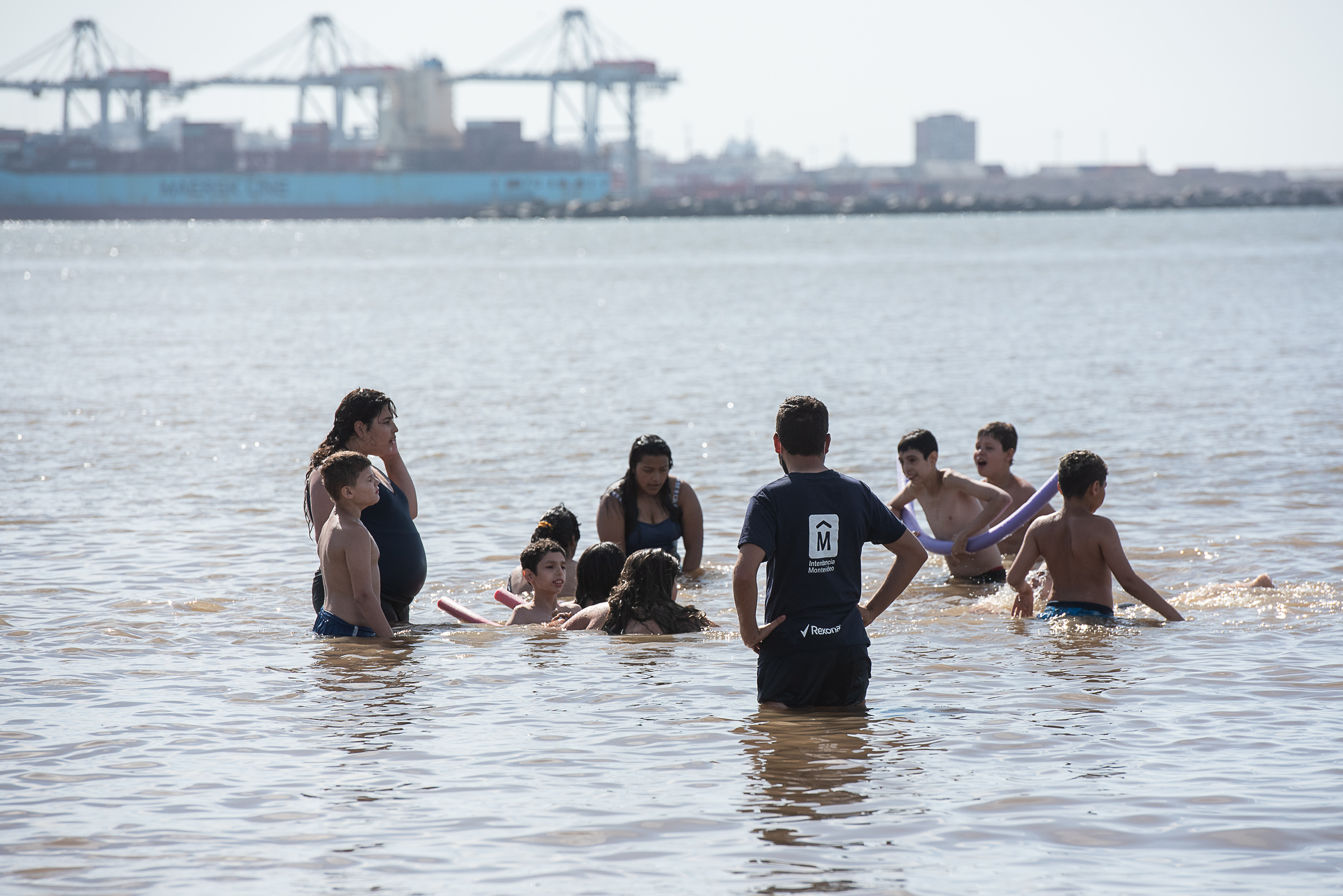 Actividades físicas, deportivas y recreativas para personas con discapacidad en la Playa del Cerro