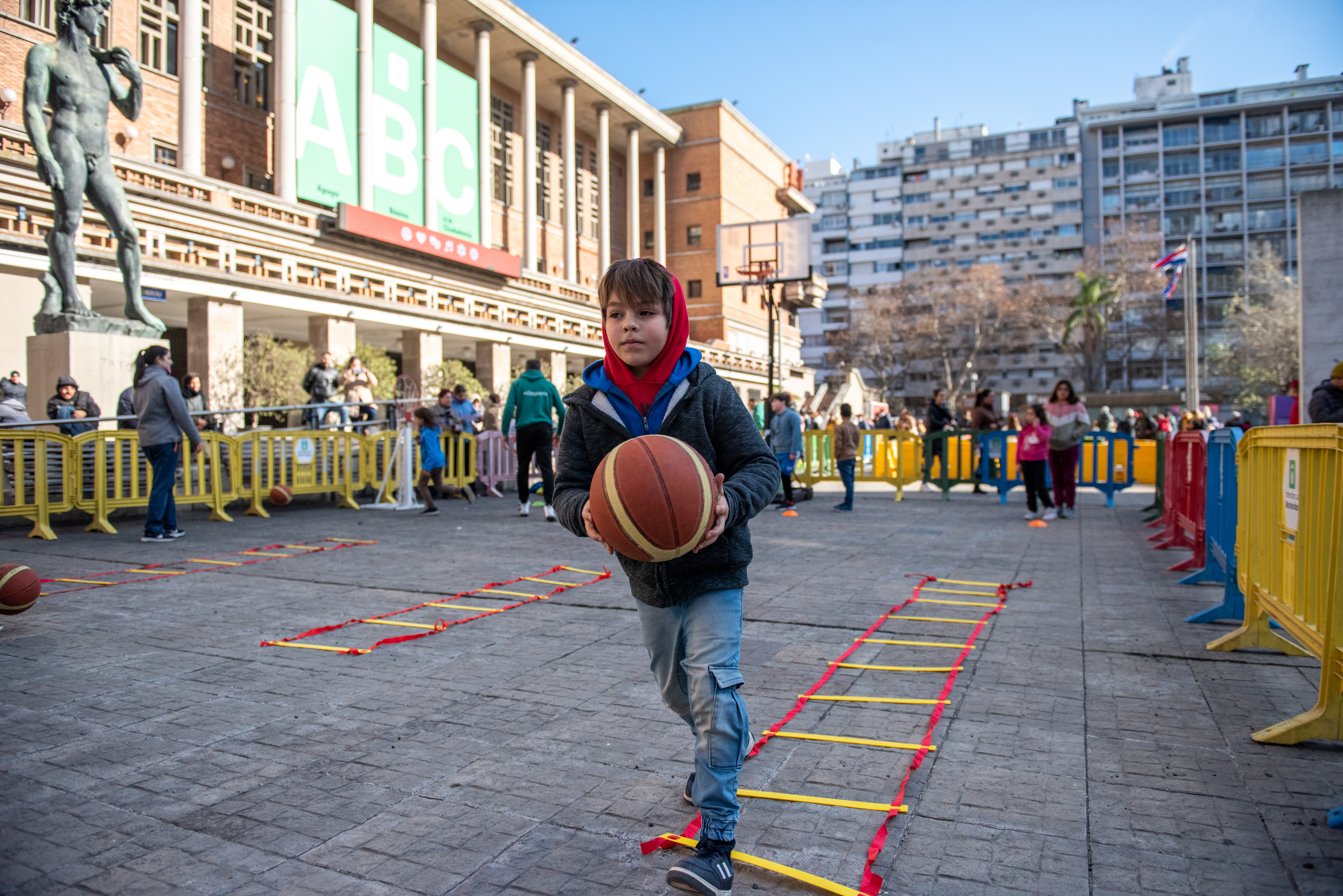 Montevideo a jugar en la explanada Intendencia de Montevideo, 12 de julio de 2022