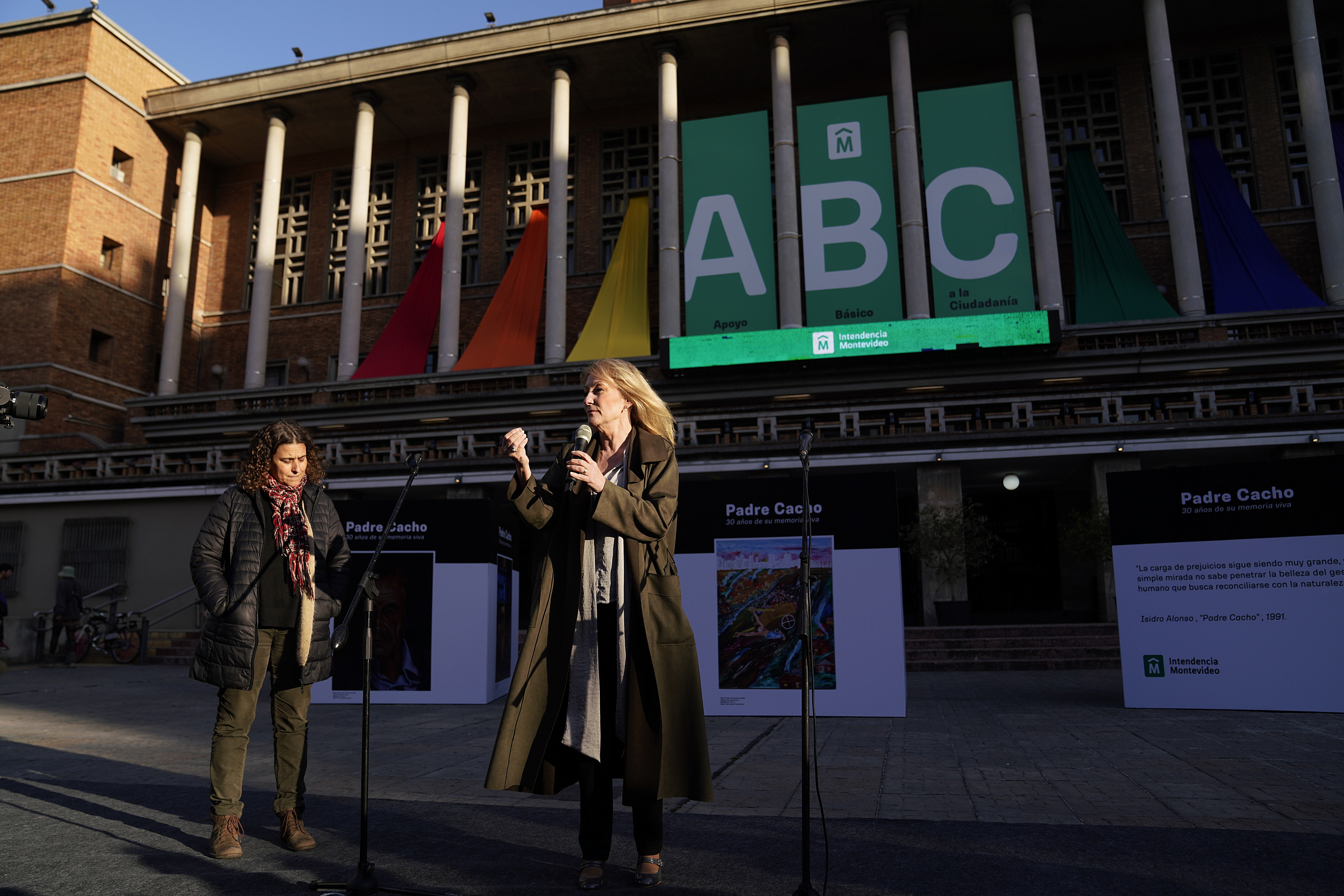 Inauguración de muestra itinerante &quot;Padre Cacho: 30 años de su memoria viva&quot;