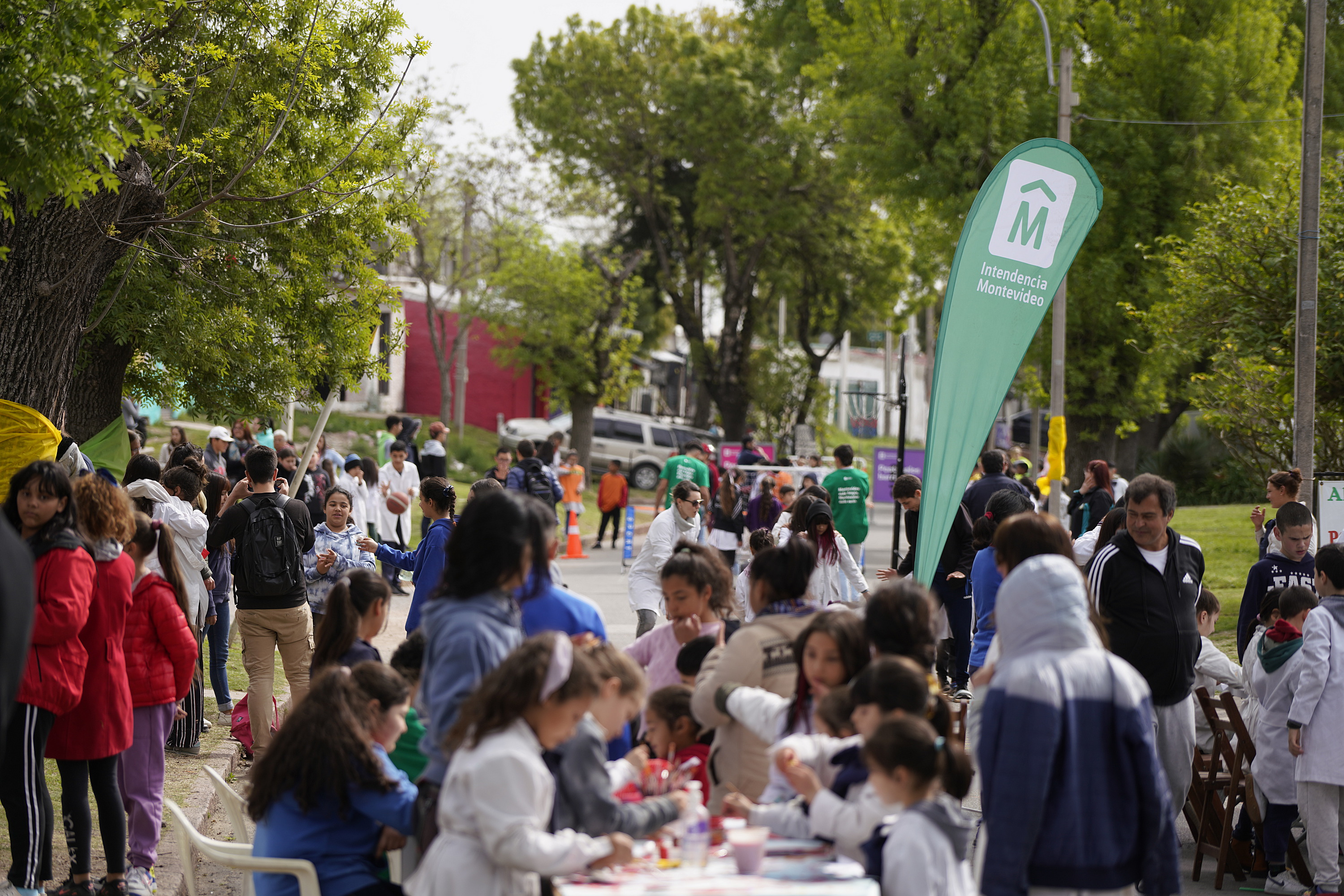 Peatonal barrial en el barrio Municipal