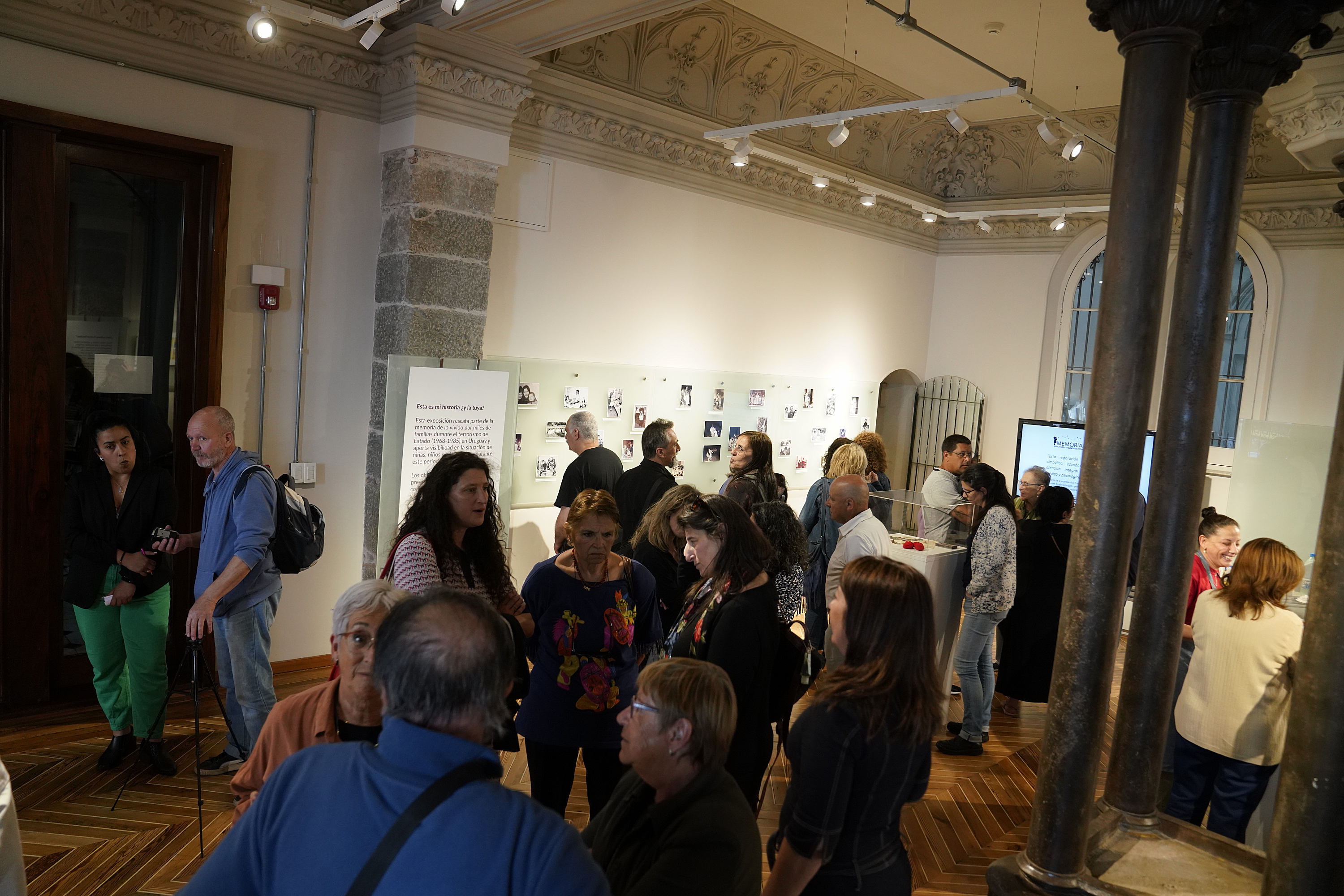 Inauguración de muestra del colectivo &quot;Memoria en Libertad&quot; en la Junta Departamental de Montevideo