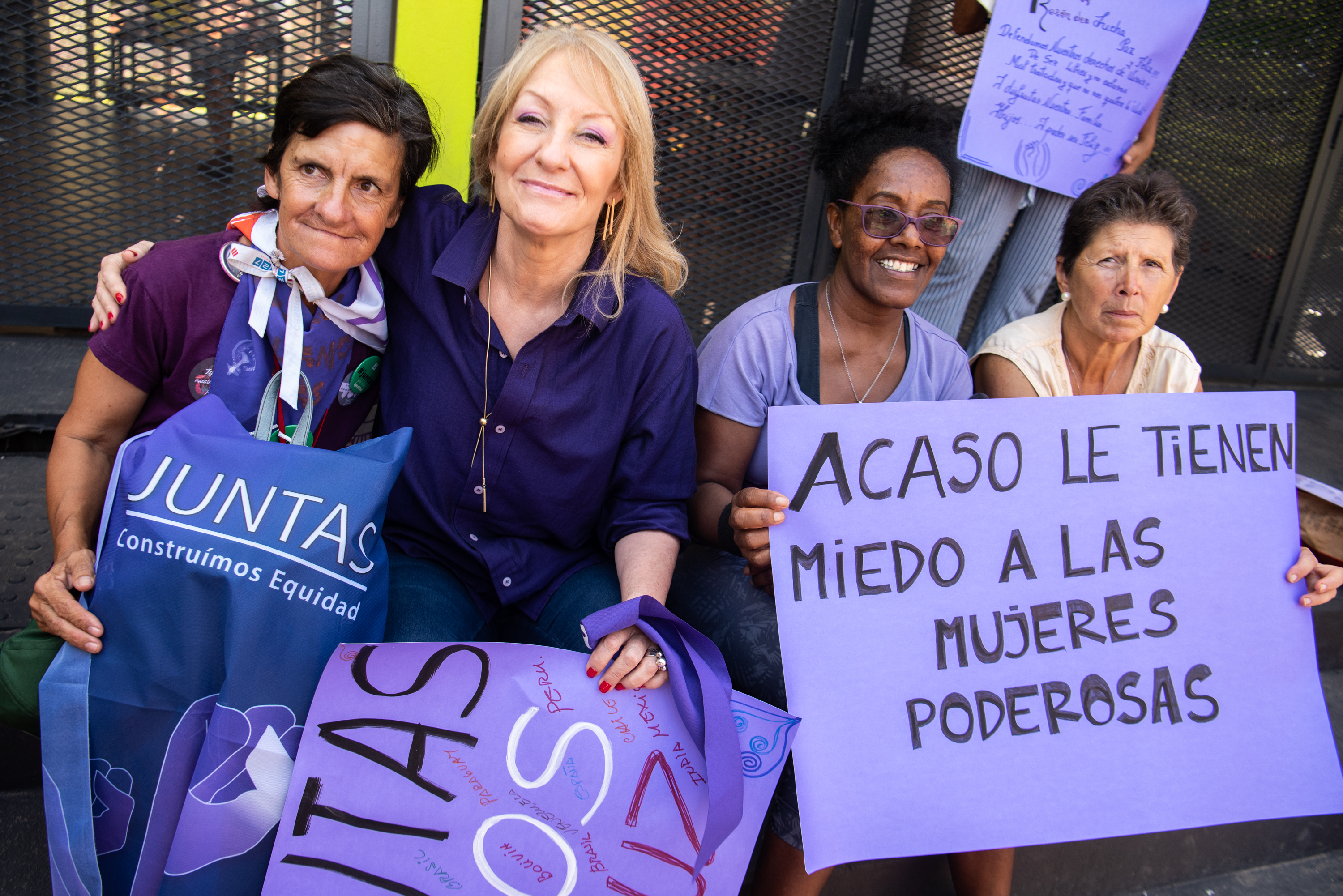 Marcha 8M en Casavalle, 8 de marzo de 2023