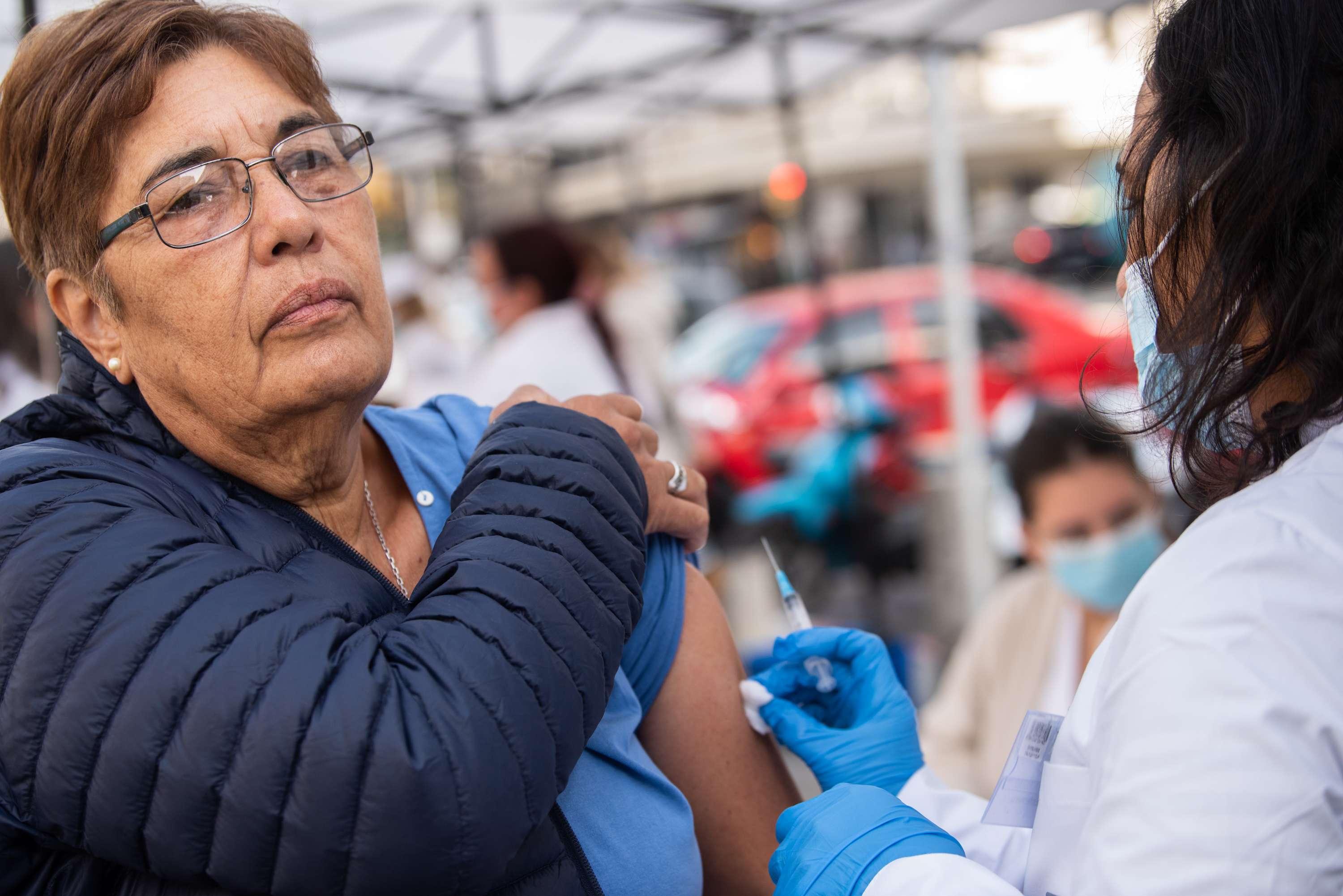 Lanzamiento de campaña de vacunación antigripal