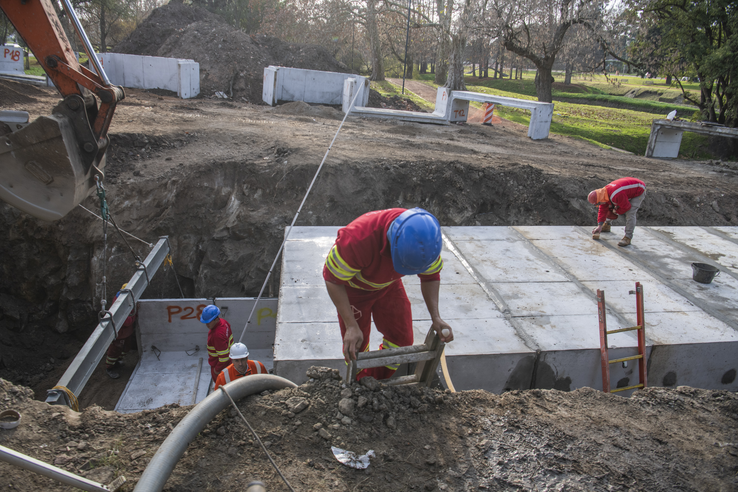 Obra de saneamiento en arroyo Mataperros