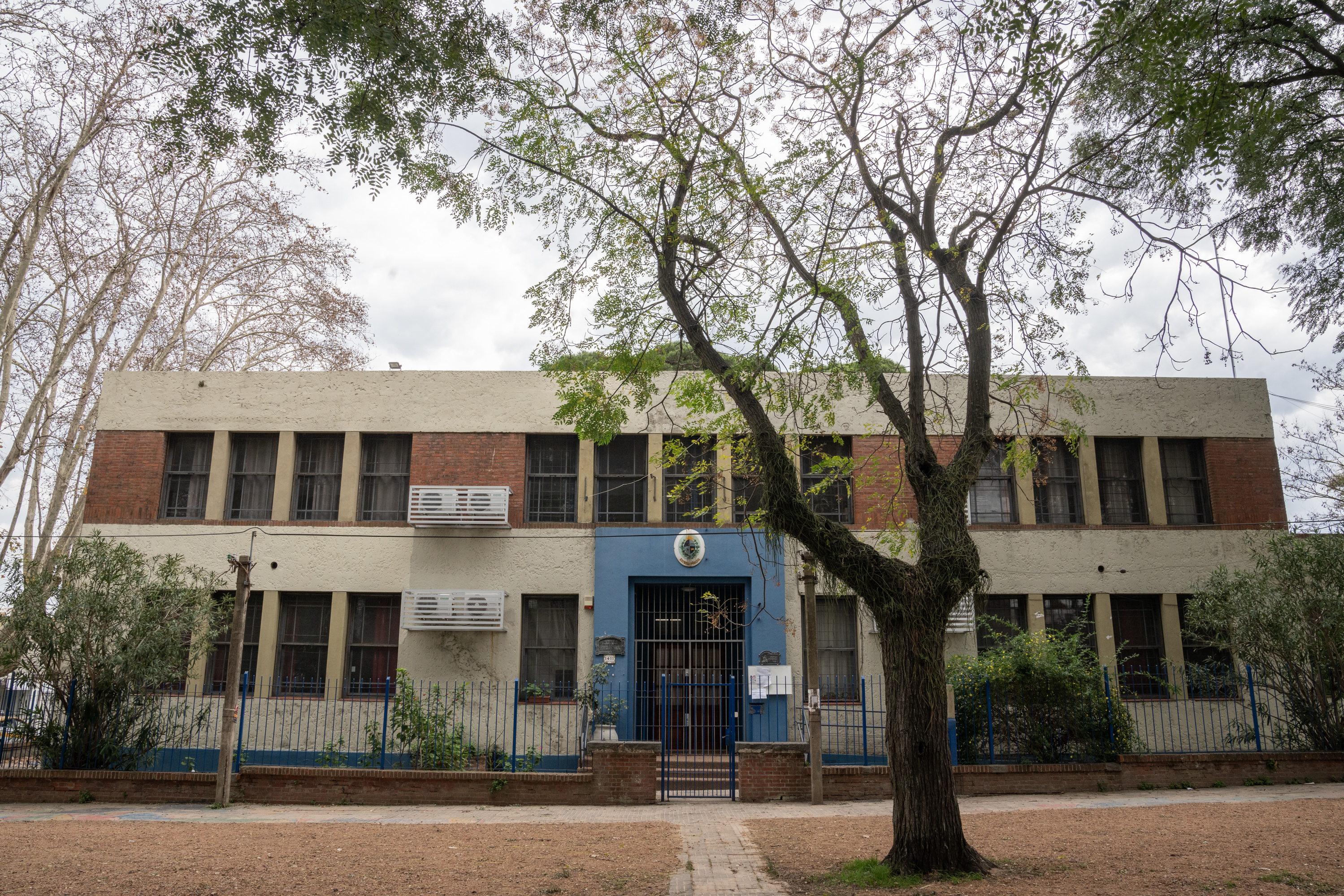 Montevideo avanza camino a clase: recorrida por la escuela: Nro. 35 República de Guatemala