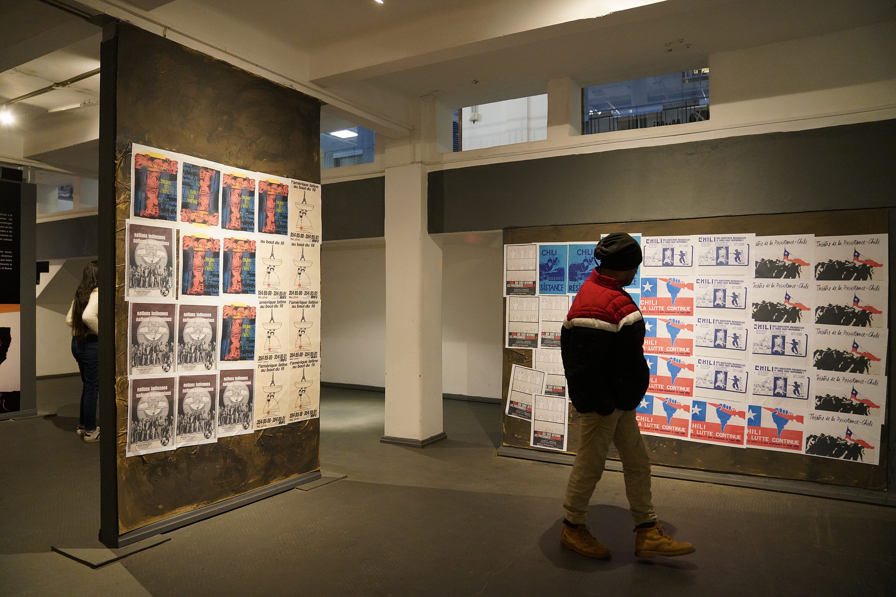 Inauguración de exposición gráfica en el MUMI sobre solidaridad de Francia con América Latina