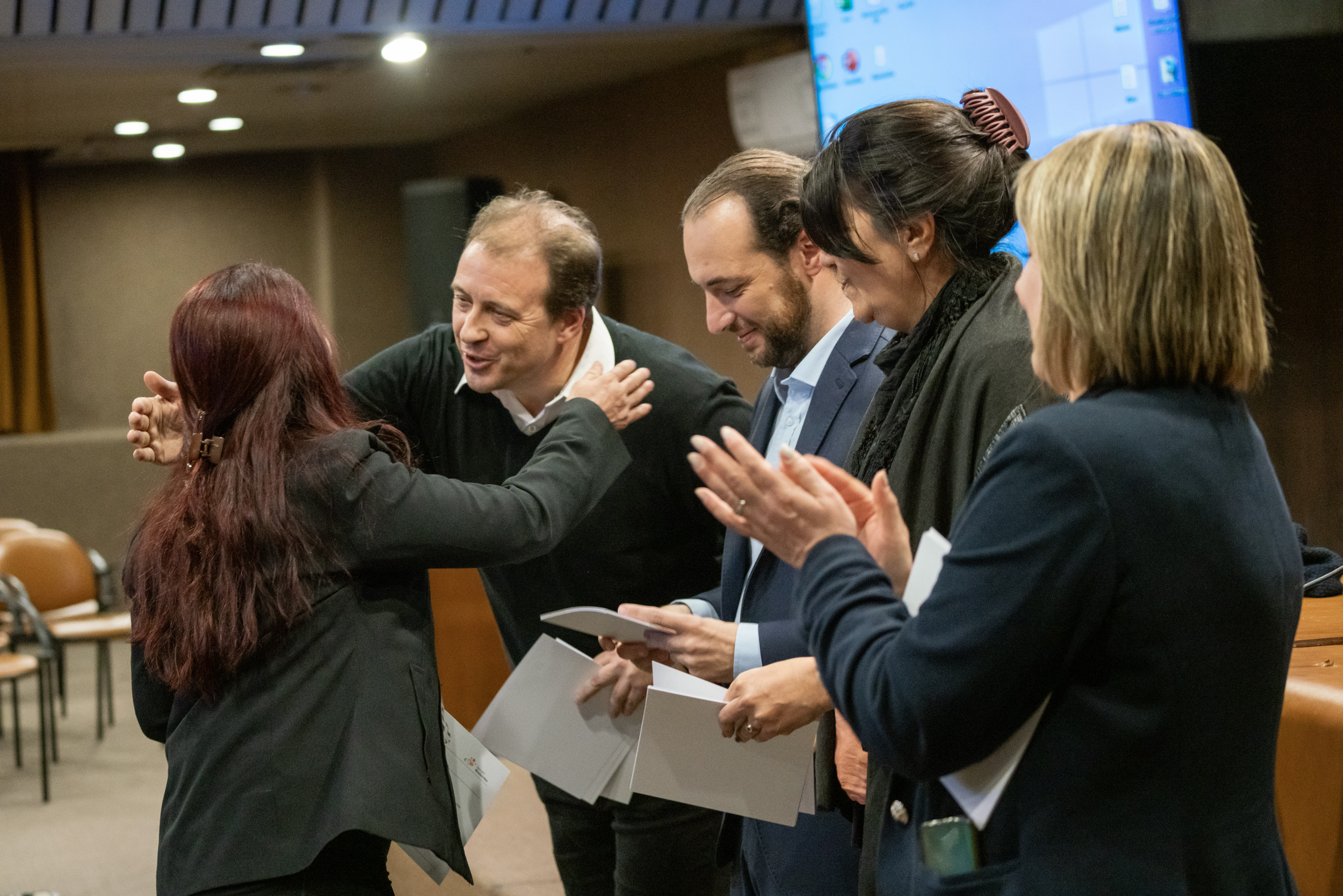  Entrega de certificados del curso de anfitrionía aplicada al Turismo