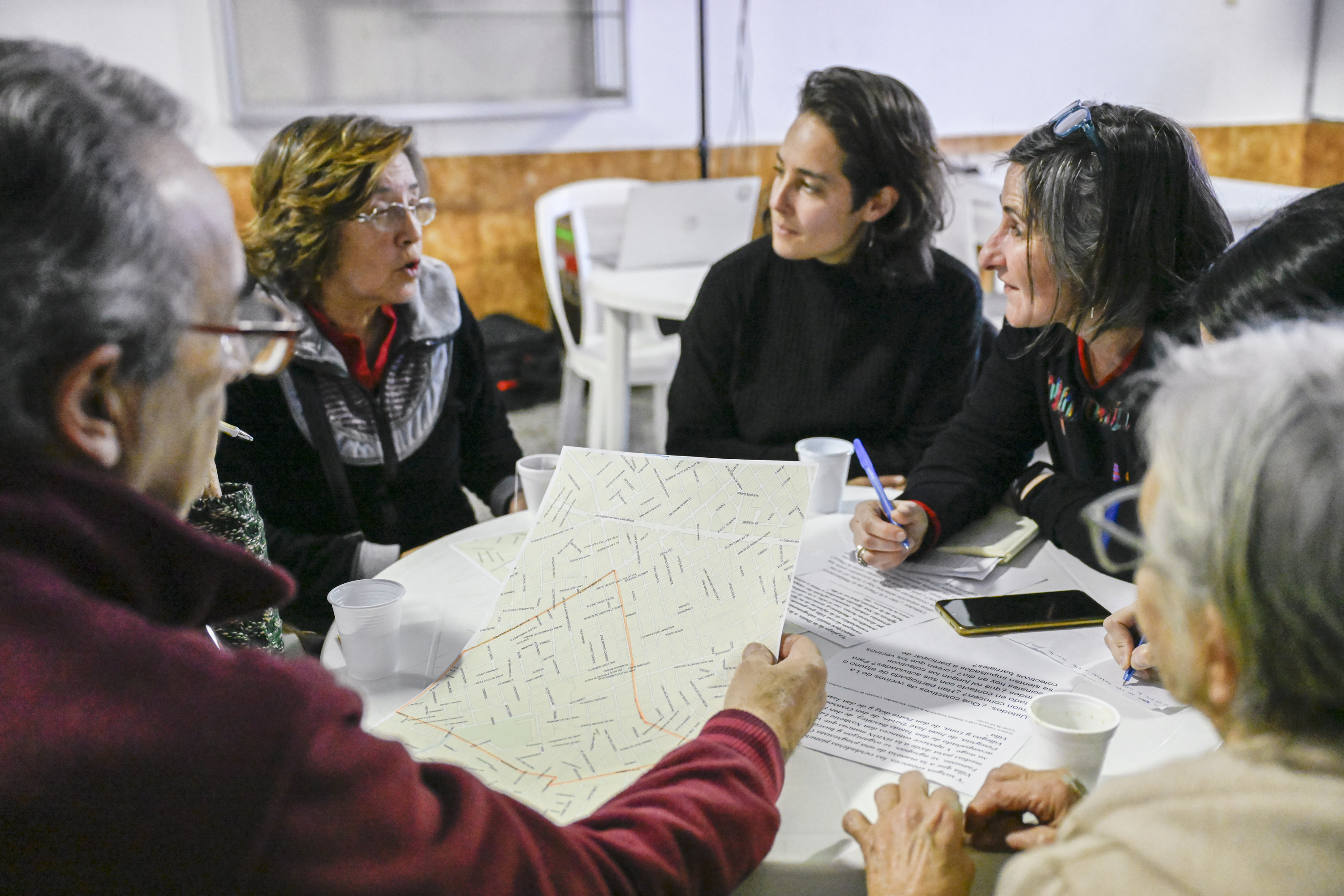 Cuenta la ciudad desde tu barrio: Montevideo 300 años