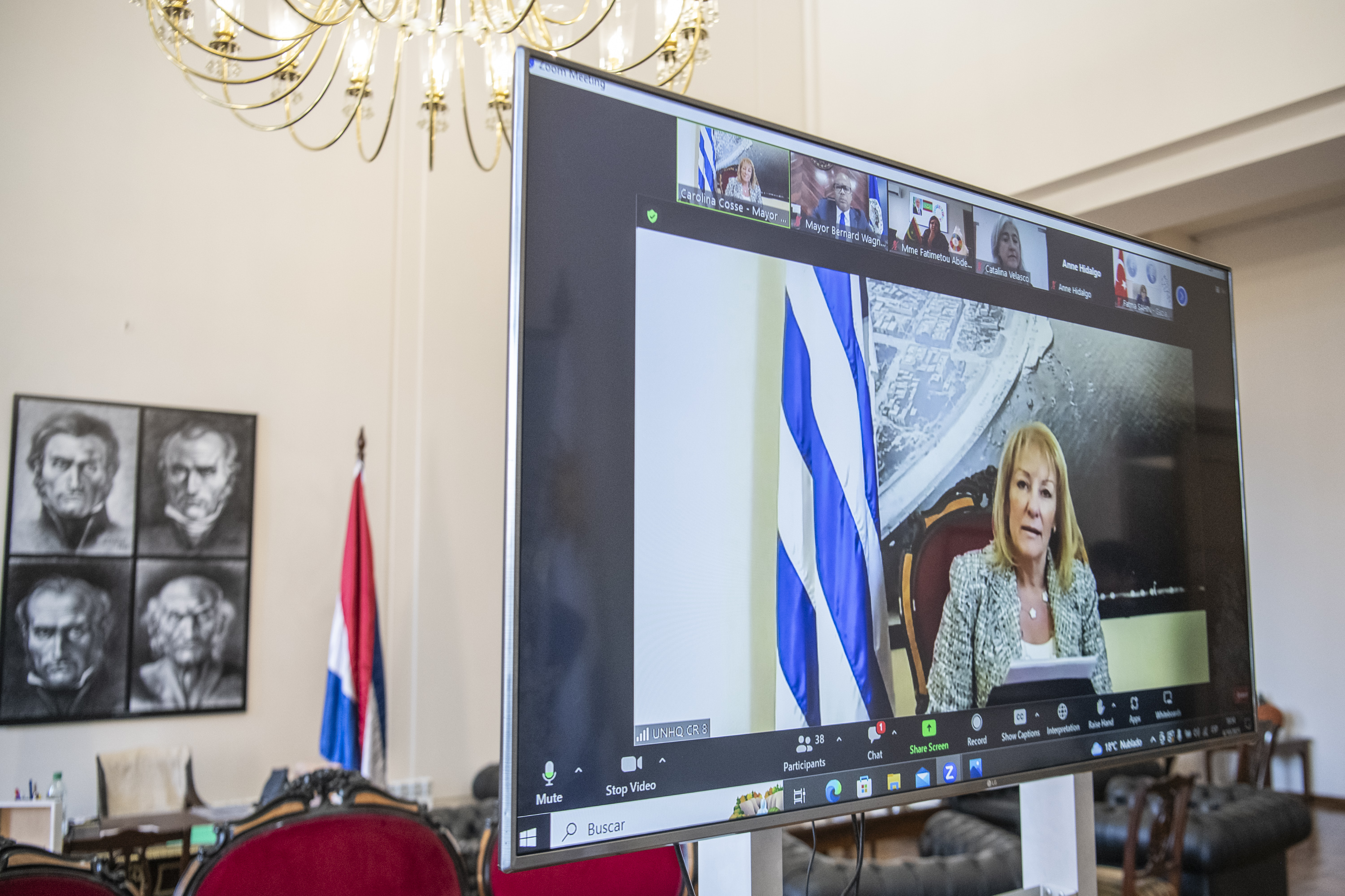 Reunión de trabajo de la Intendenta Carolina Cosse con secretario de las Naciones Unidas