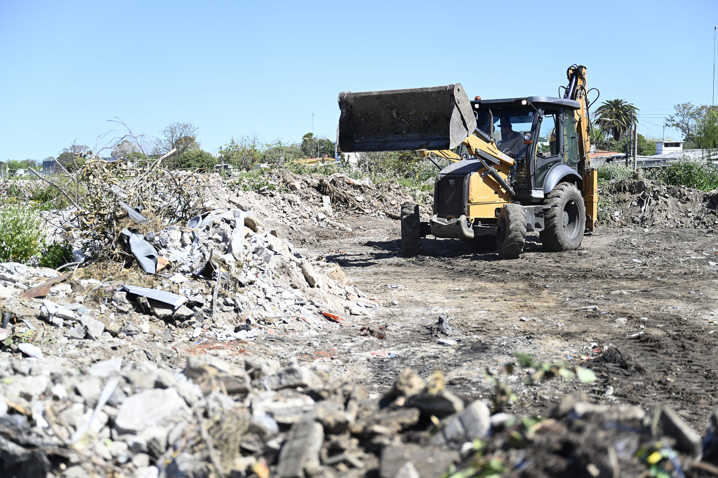 Comienzo de trabajos de limpieza en el barrio Las Cabañitas