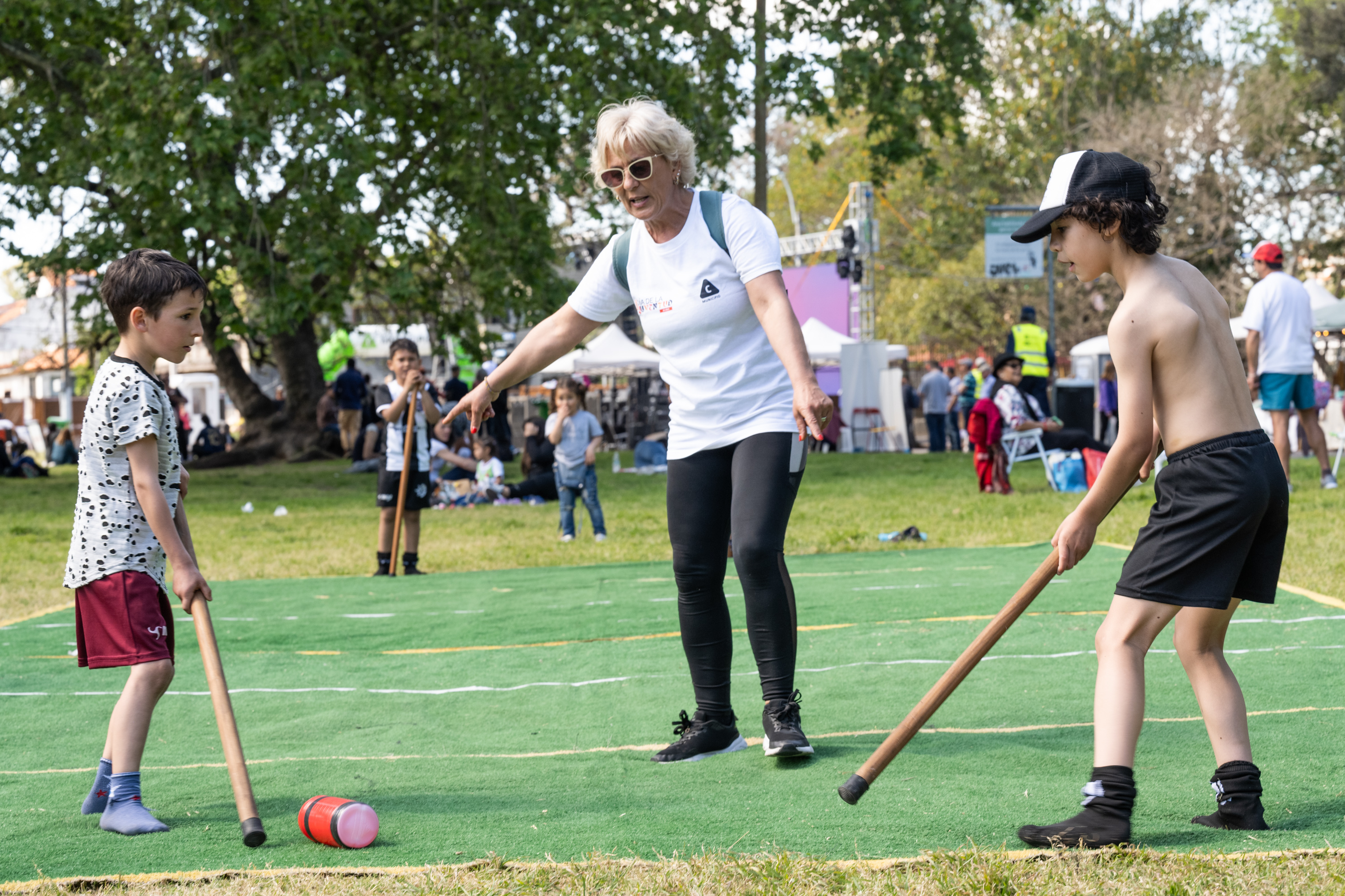 Fiesta por el Día de la Juventud en el parque del Prado 