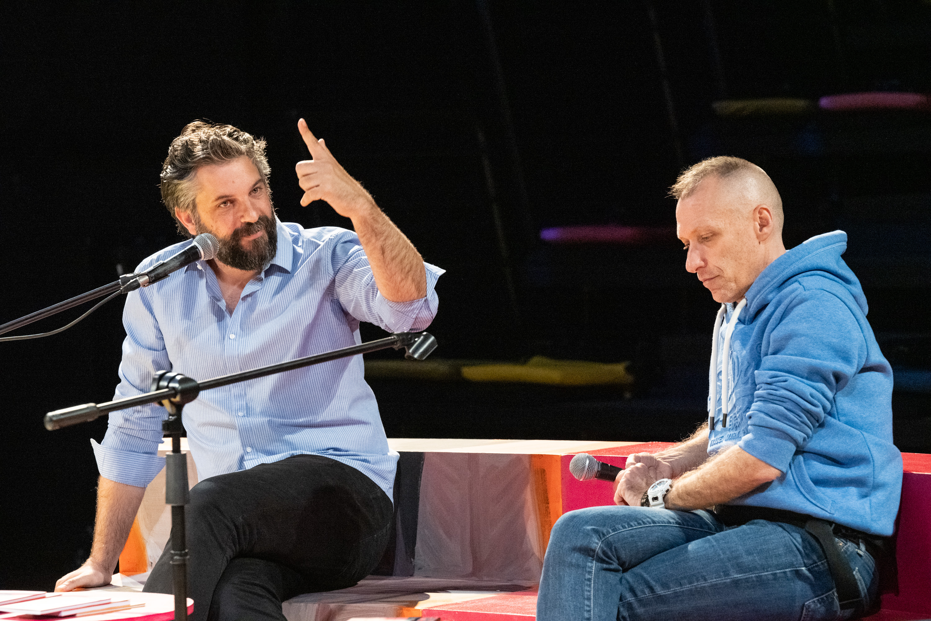 Lanzamiento de libros Comedia Nacional en el teatro Solís