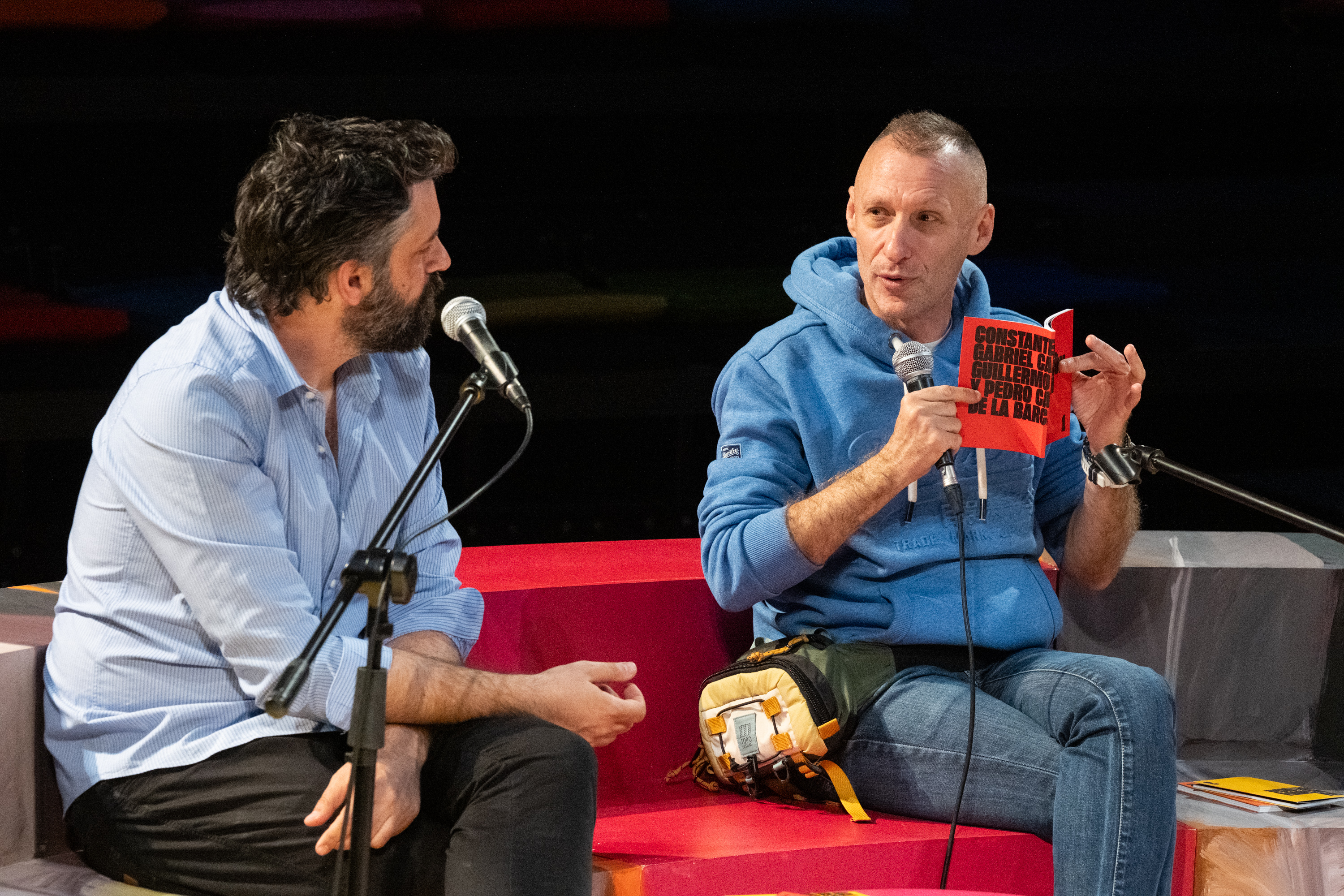 Lanzamiento de libros Comedia Nacional en el teatro Solís