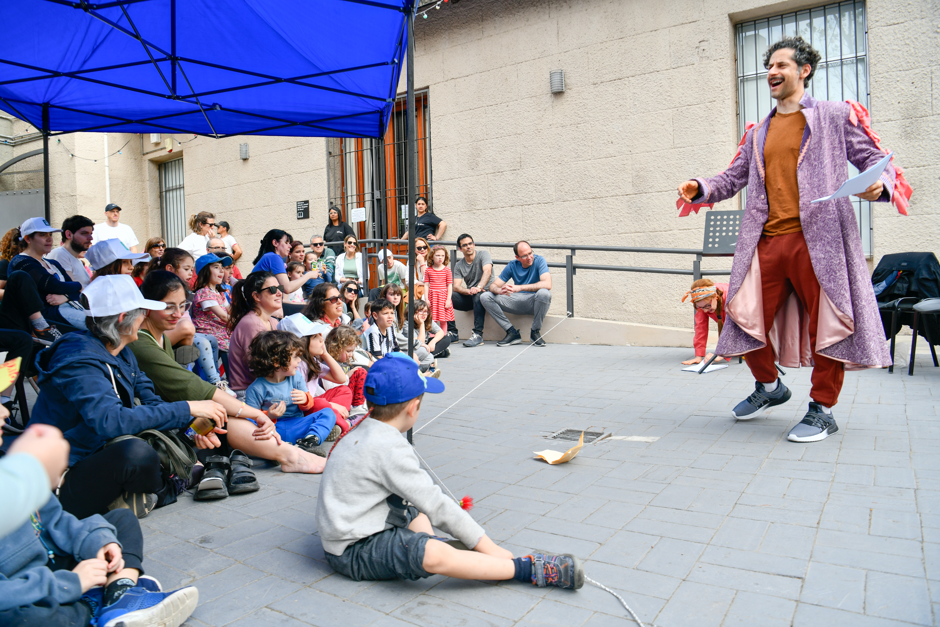 Actividades en el castillo del Parque Rodó por el día de las plazas