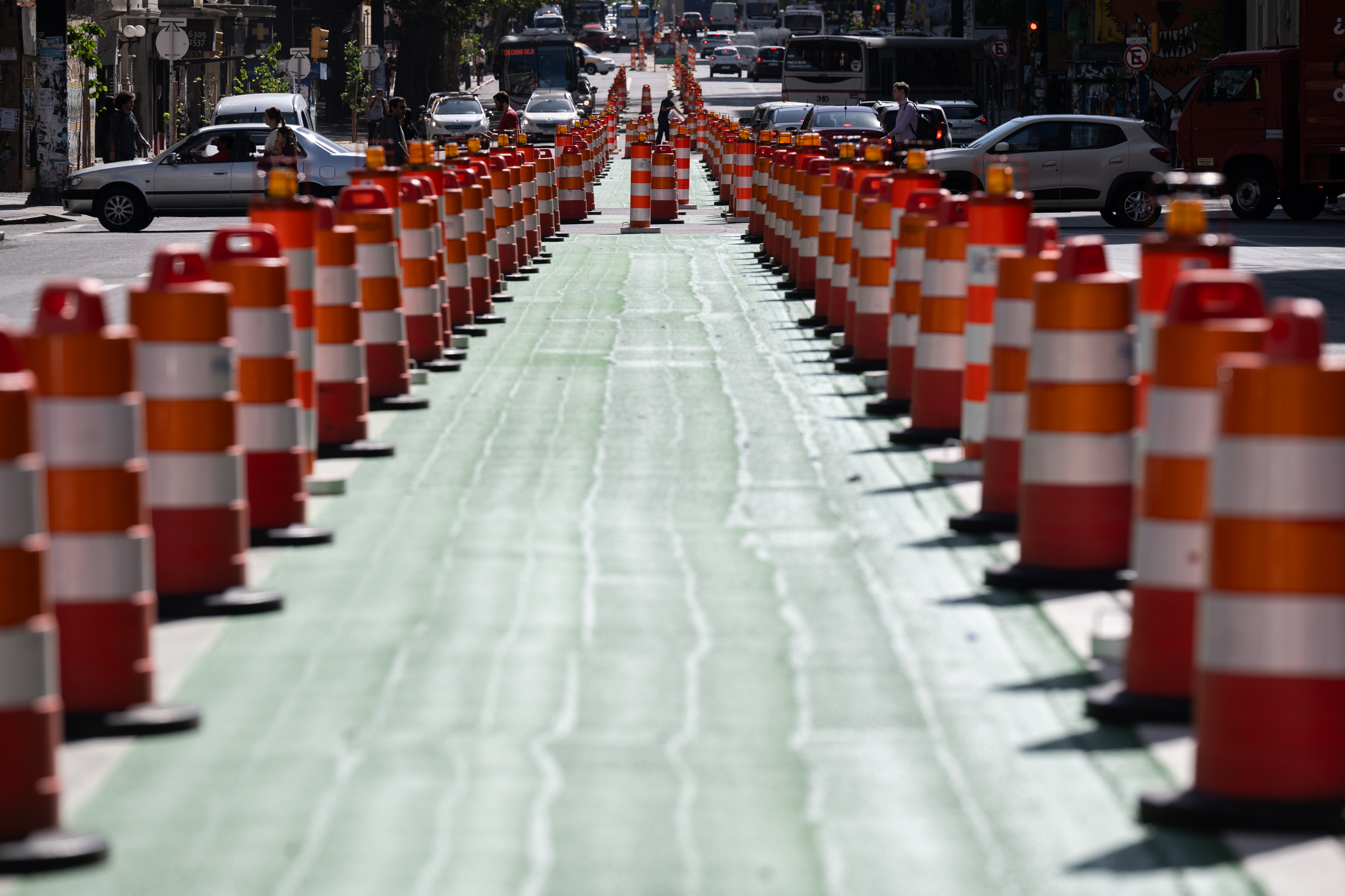 Avance de obras en ciclovía de Avda. 18 de Julio