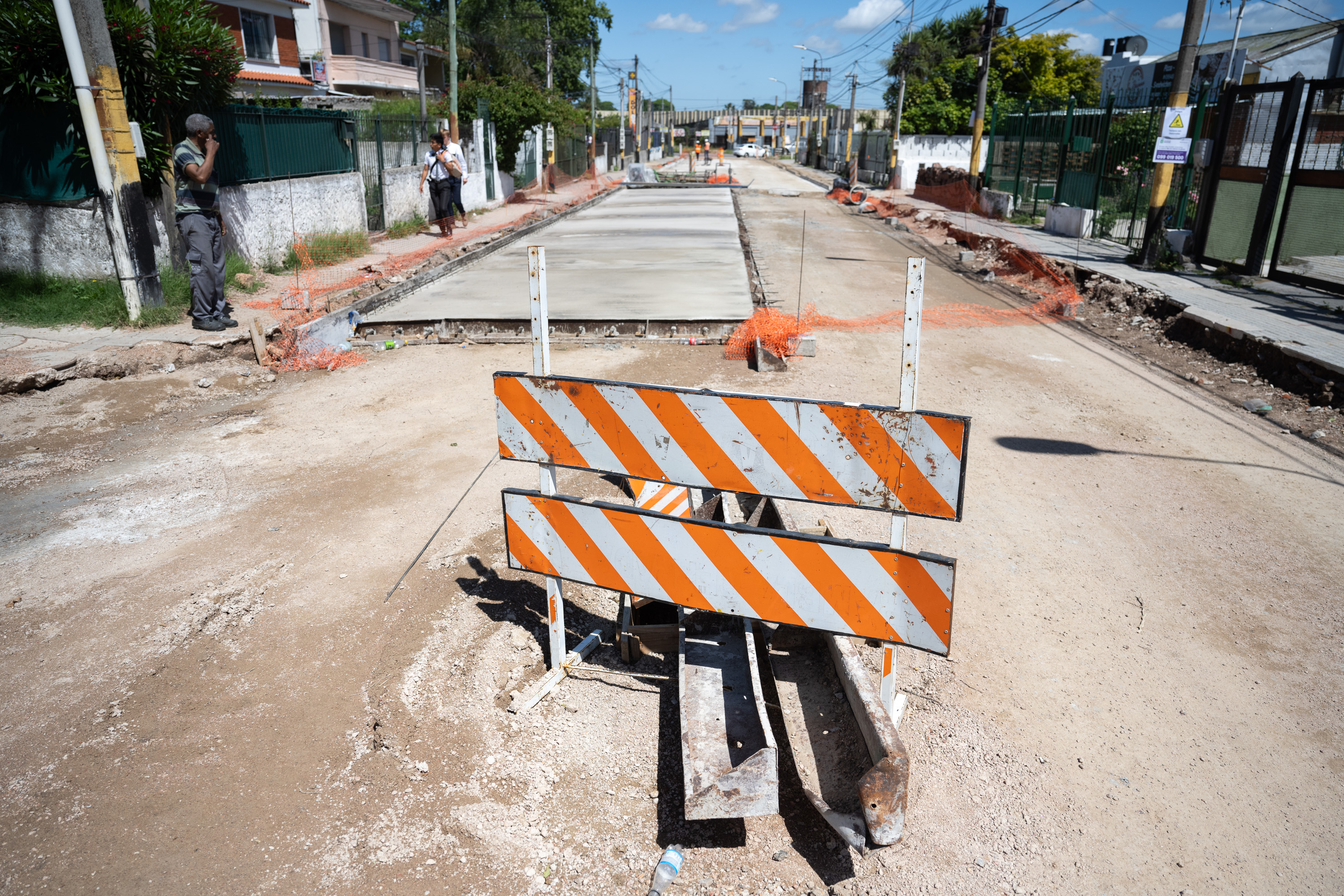 Avance de obras en la calle Cochabamba desde Mateo Cortés hasta Camino Maldonado