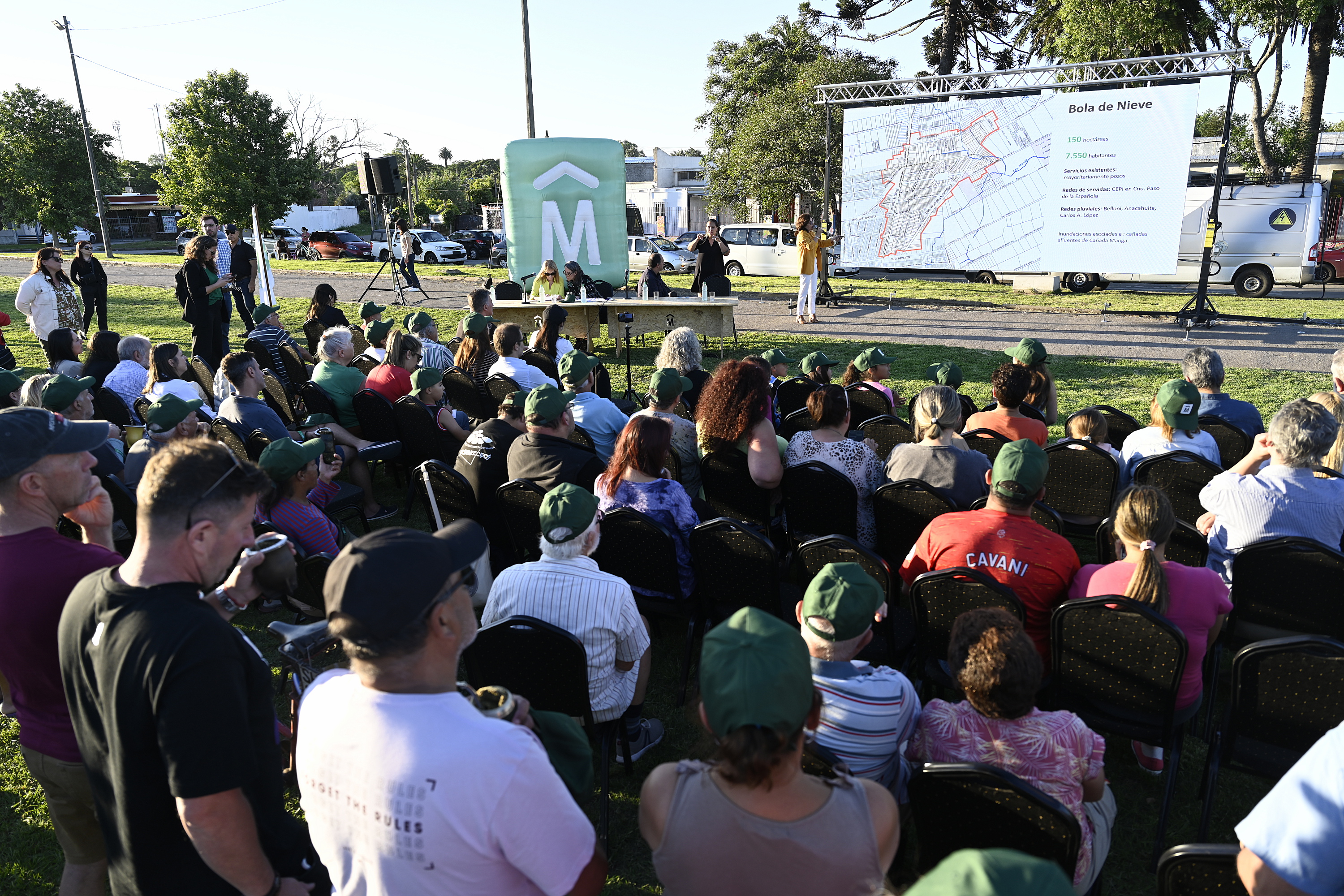 Presentación de proyecto de saneamiento y drenaje pluvial en el barrio Bola de Nieve