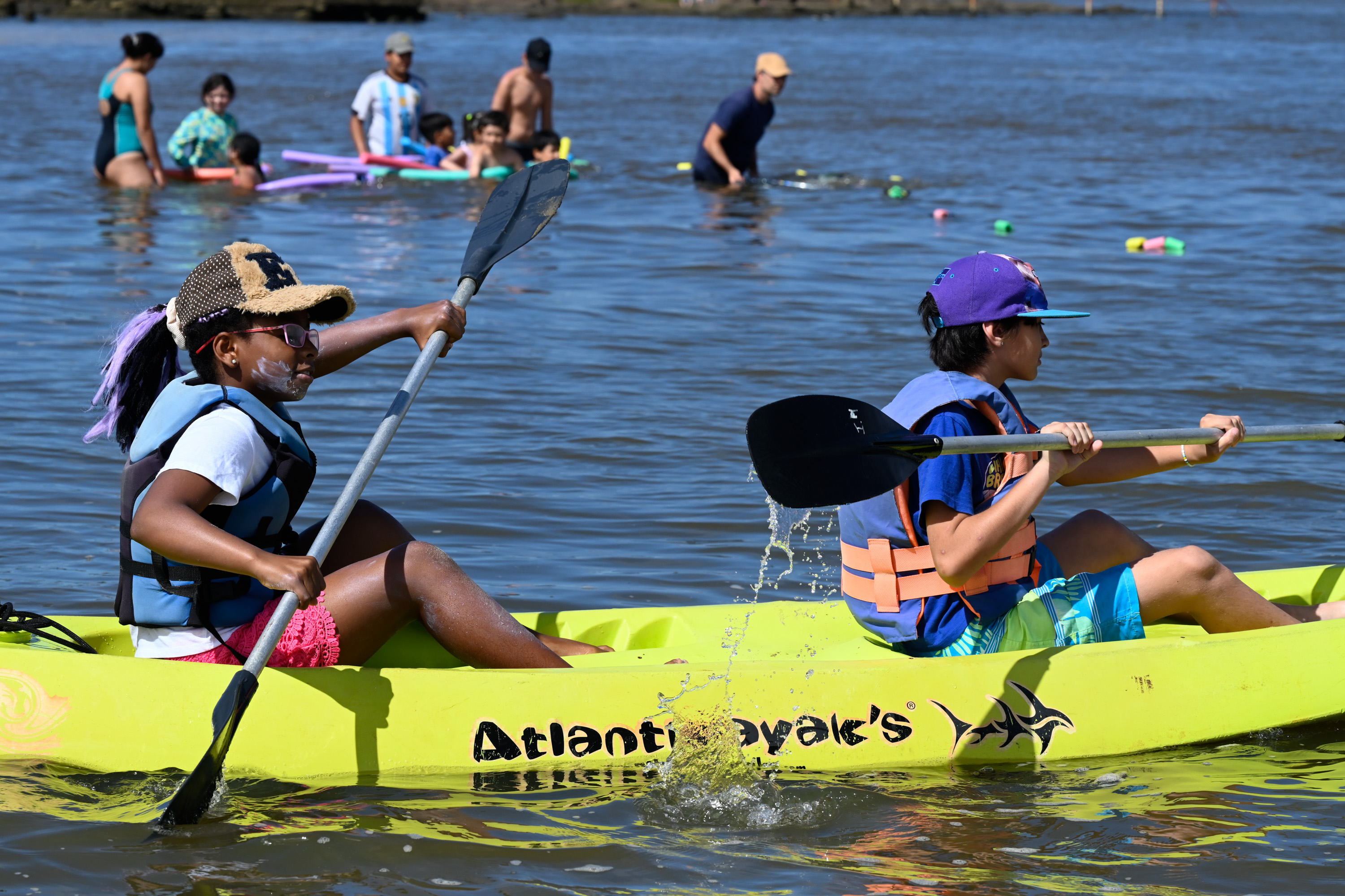 Actividades deportivas en la playa Ramírez por el programa Monteverano , 08 de enero de 2024