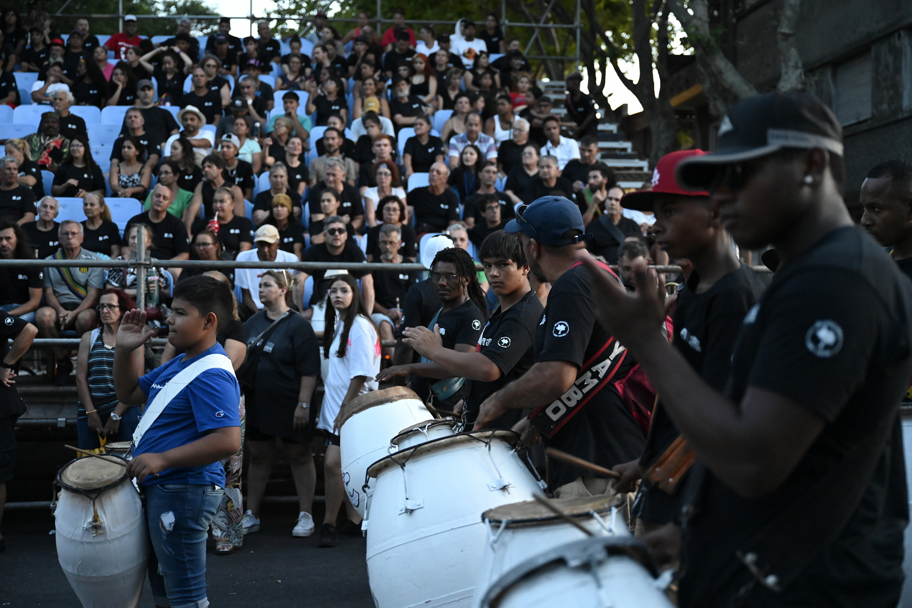 Ensayo de espectáculo por los 300 años de Montevideo para las Llamadas