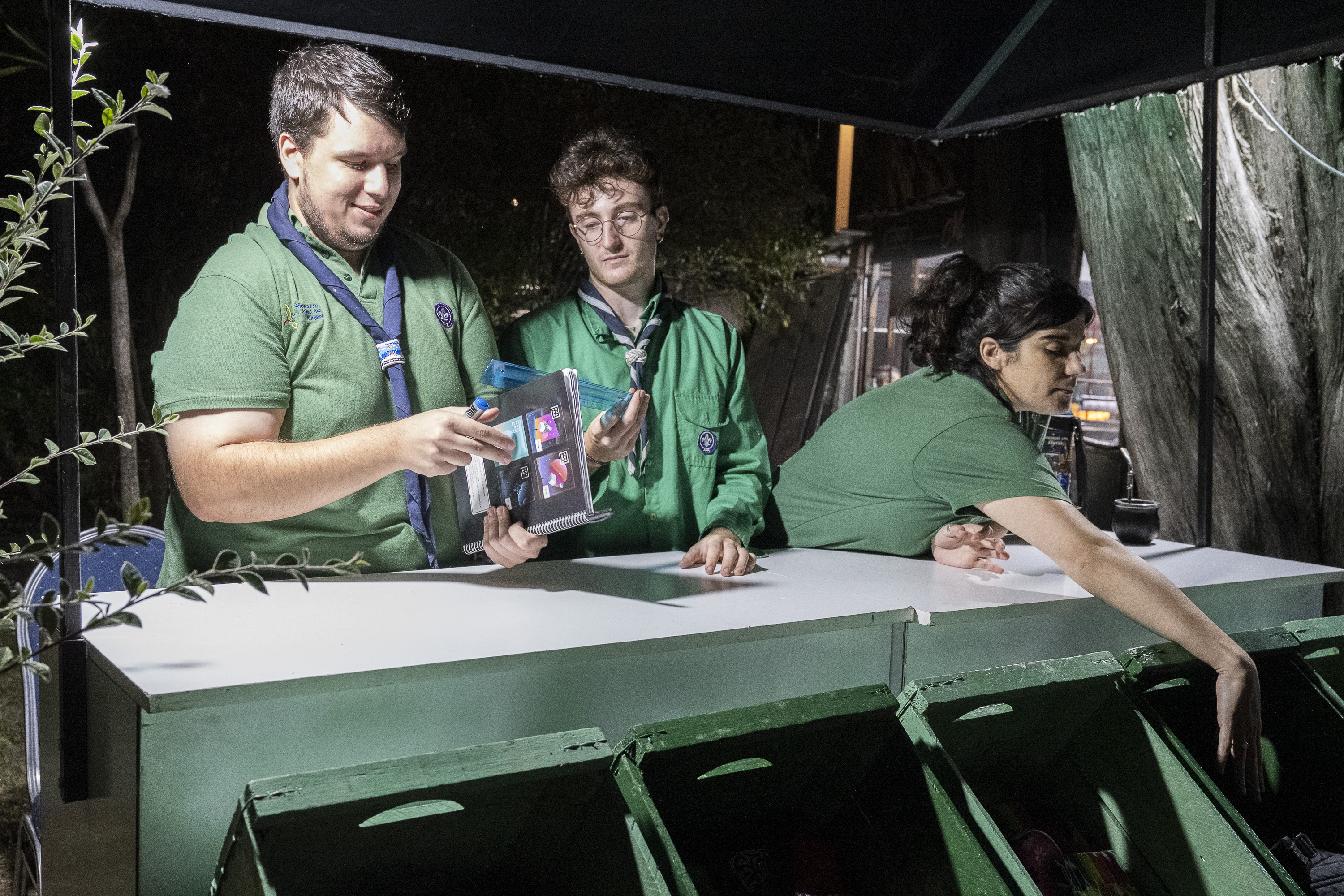 Lanzamiento de campaña tu ayuda es útil en el teatro de Verano