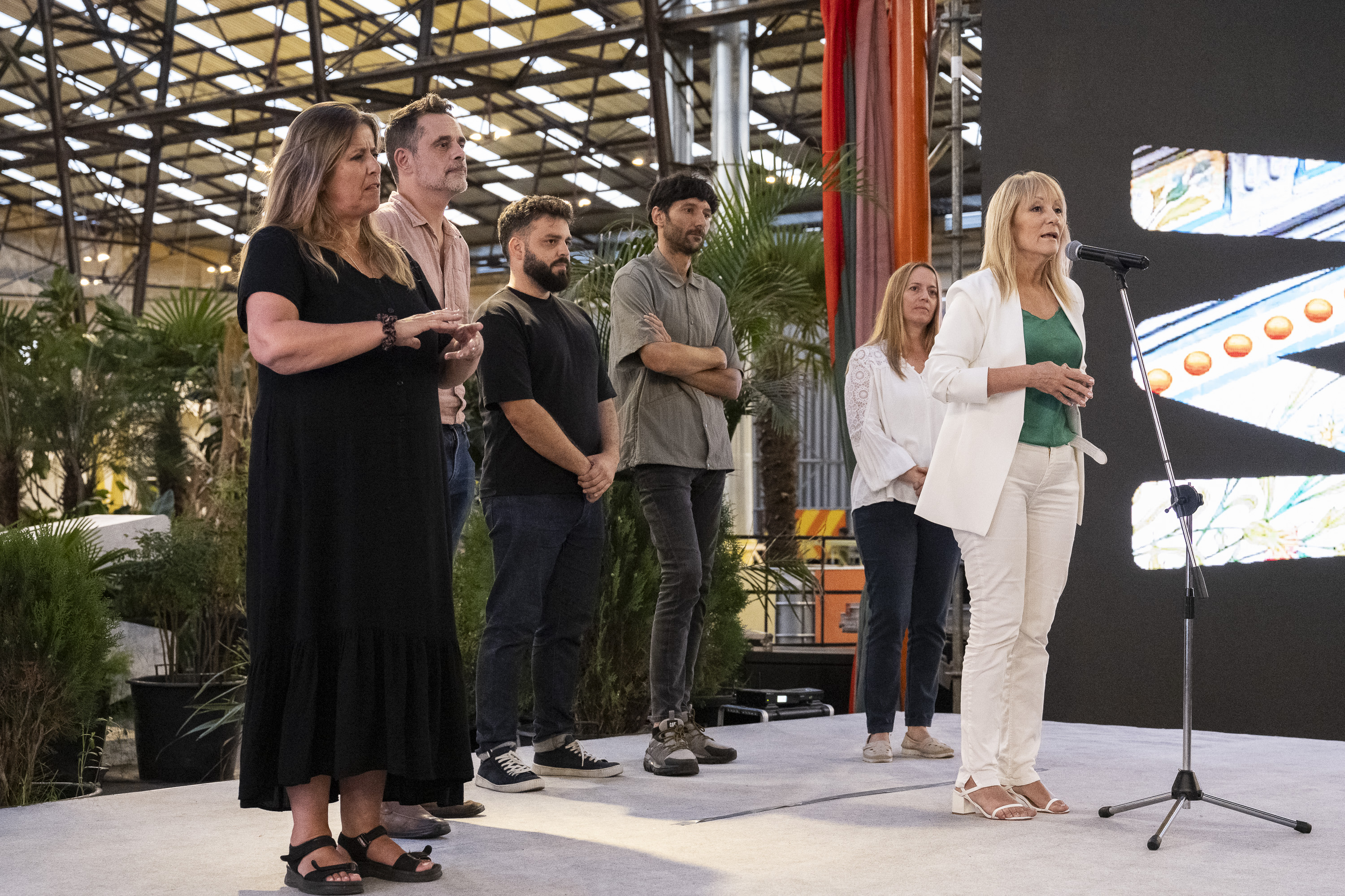 Intendenta Carolina Cosse, participa del lanzamiento de obras en el parque Modelo