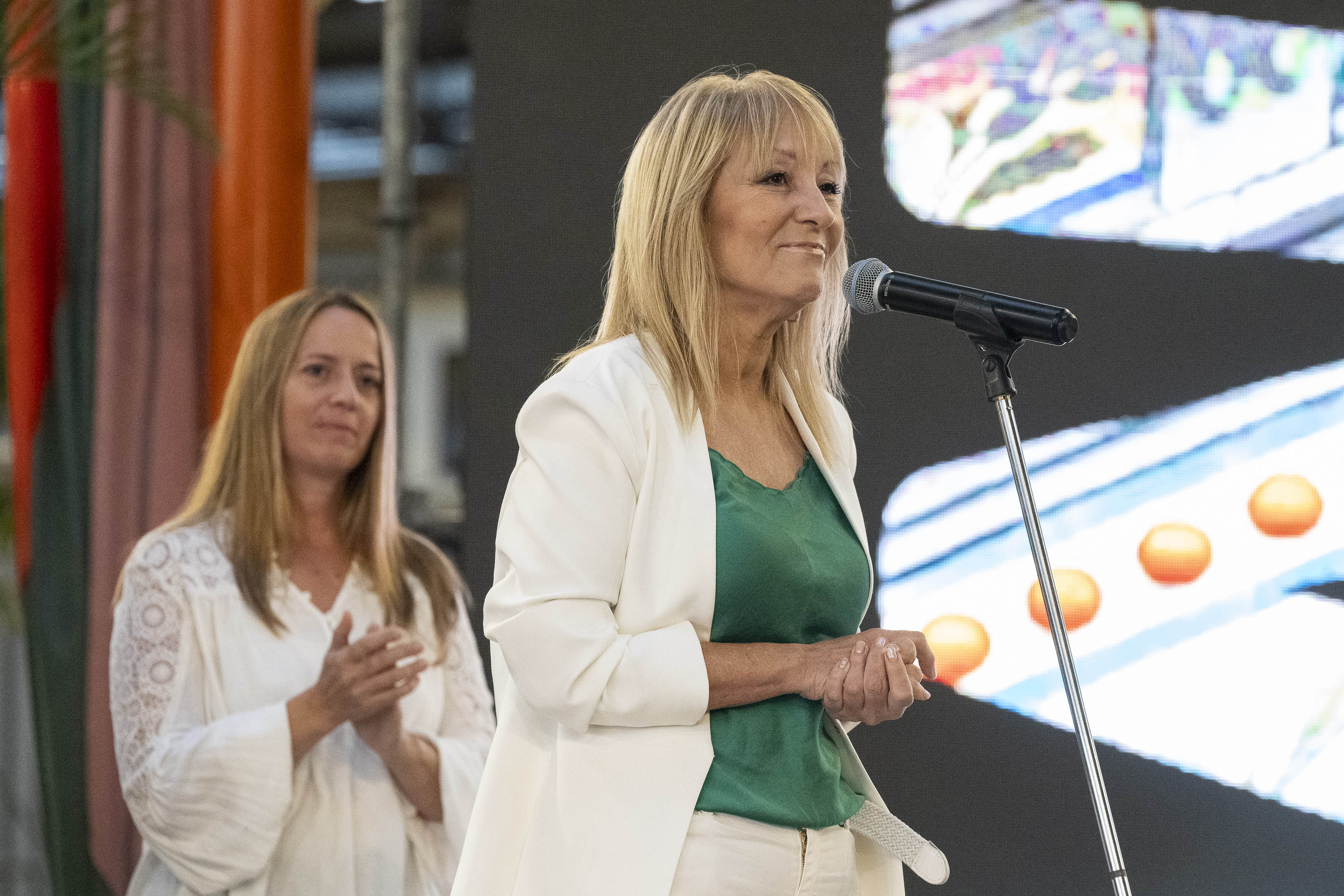 Intendenta Carolina Cosse, participa del lanzamiento de obras en el parque Modelo