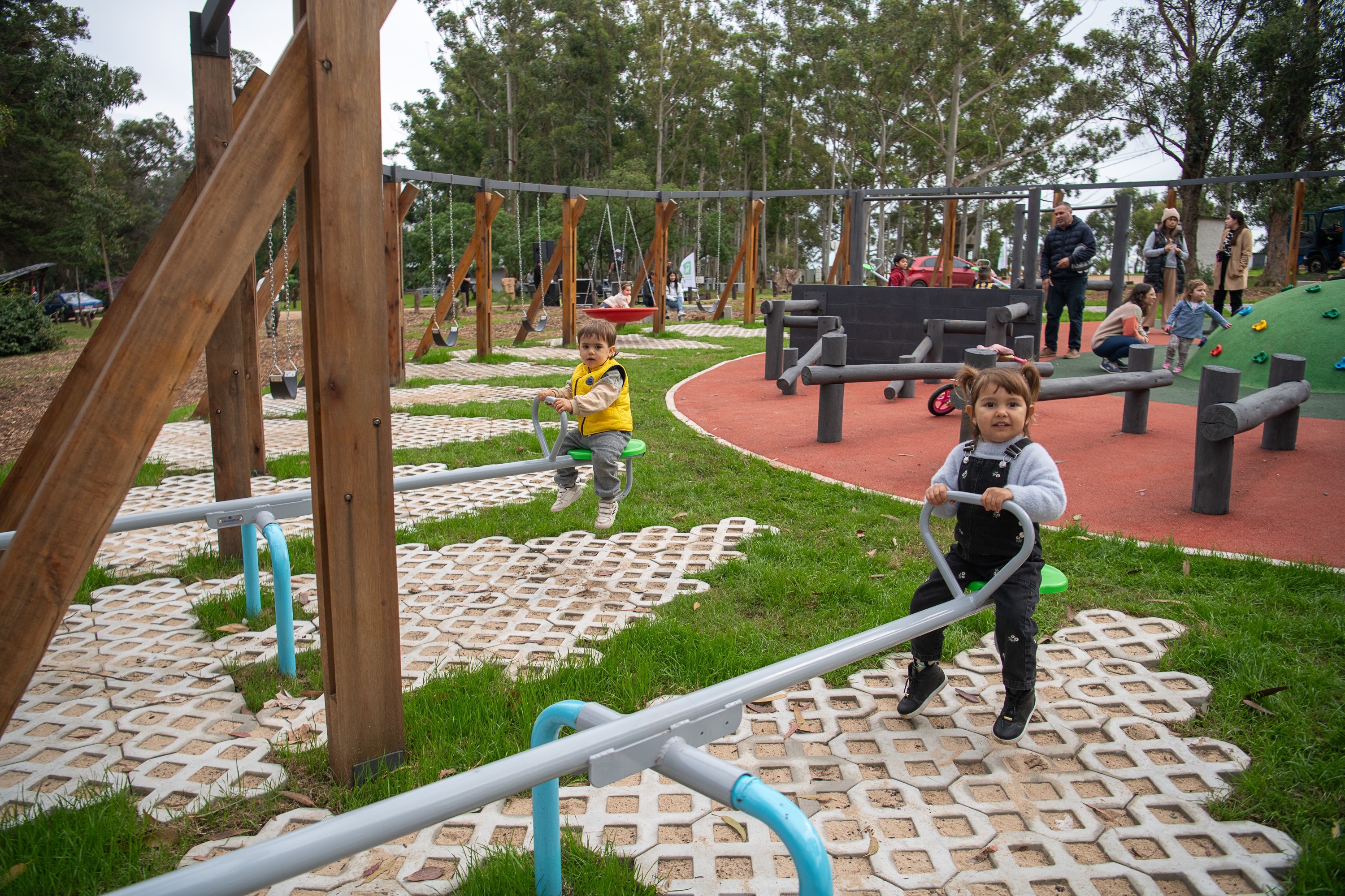 Inauguración de obras en el parque Punta Espinillo