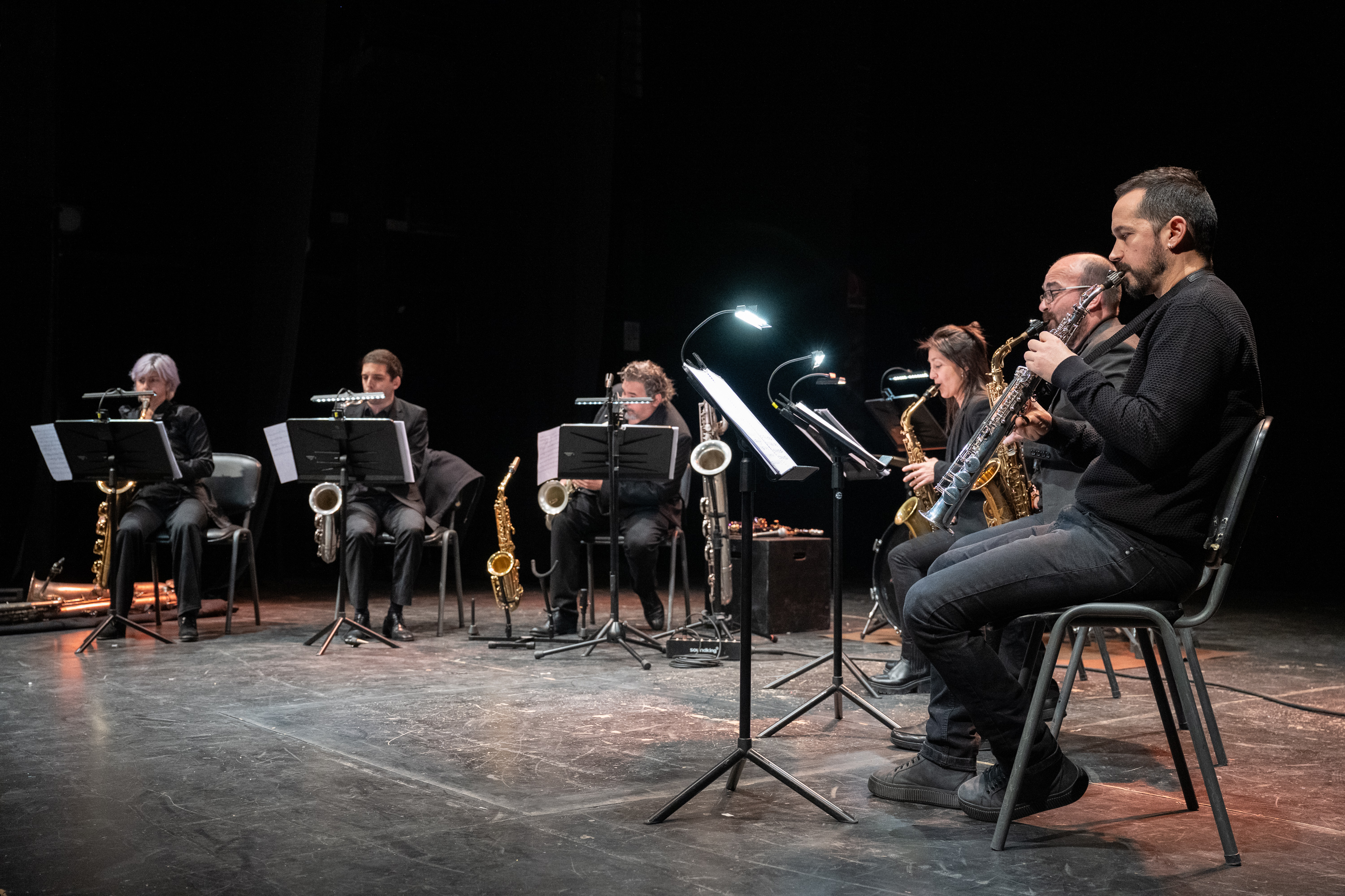 Gira barrial de la Banda Sinfónica de Montevideo, espectáculo Seis Saxos