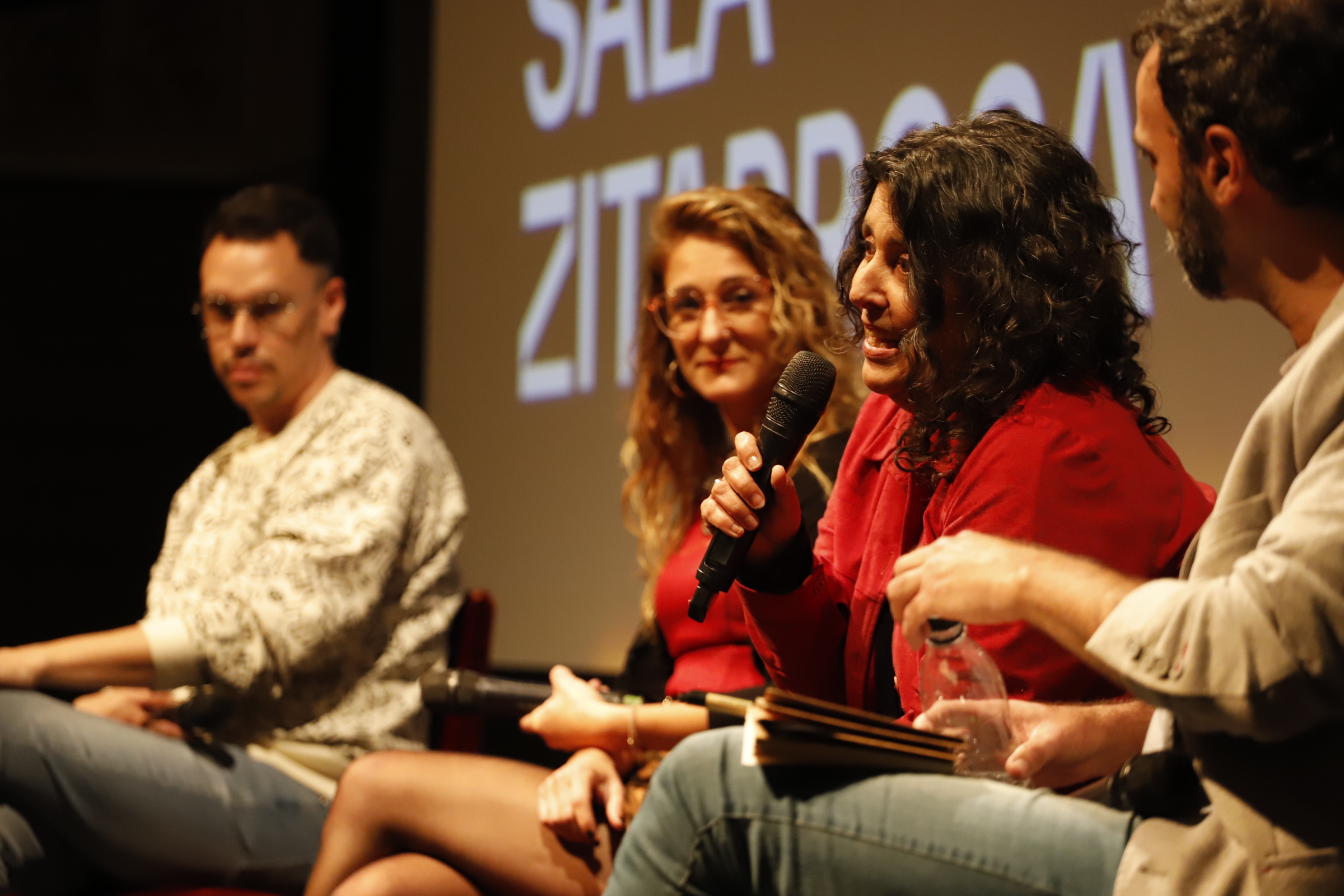 Exhibición y conversatorio de película El silencio de los hombres