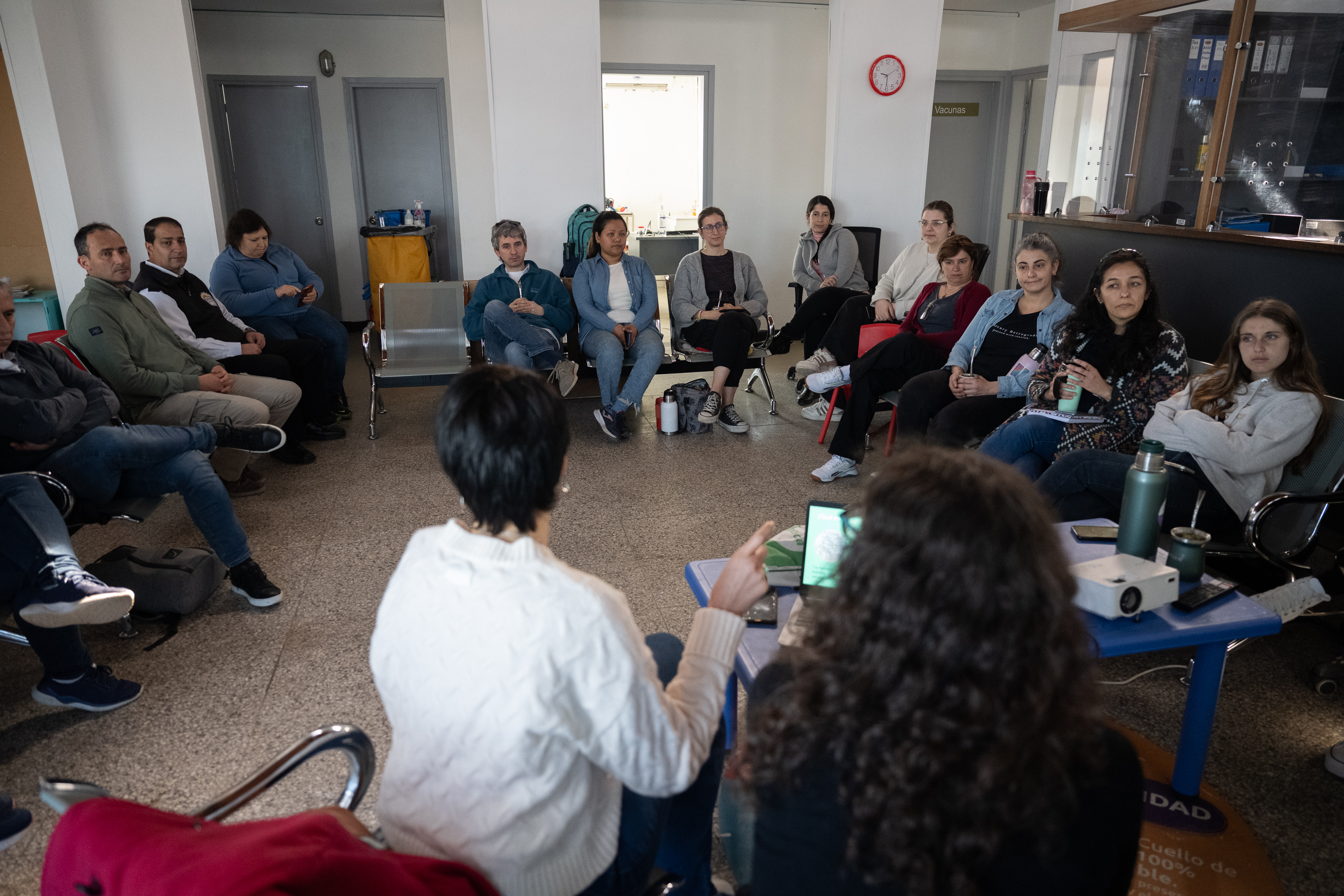 Taller de sensibilización sobre leptospirosis en la policlínica Giraldez