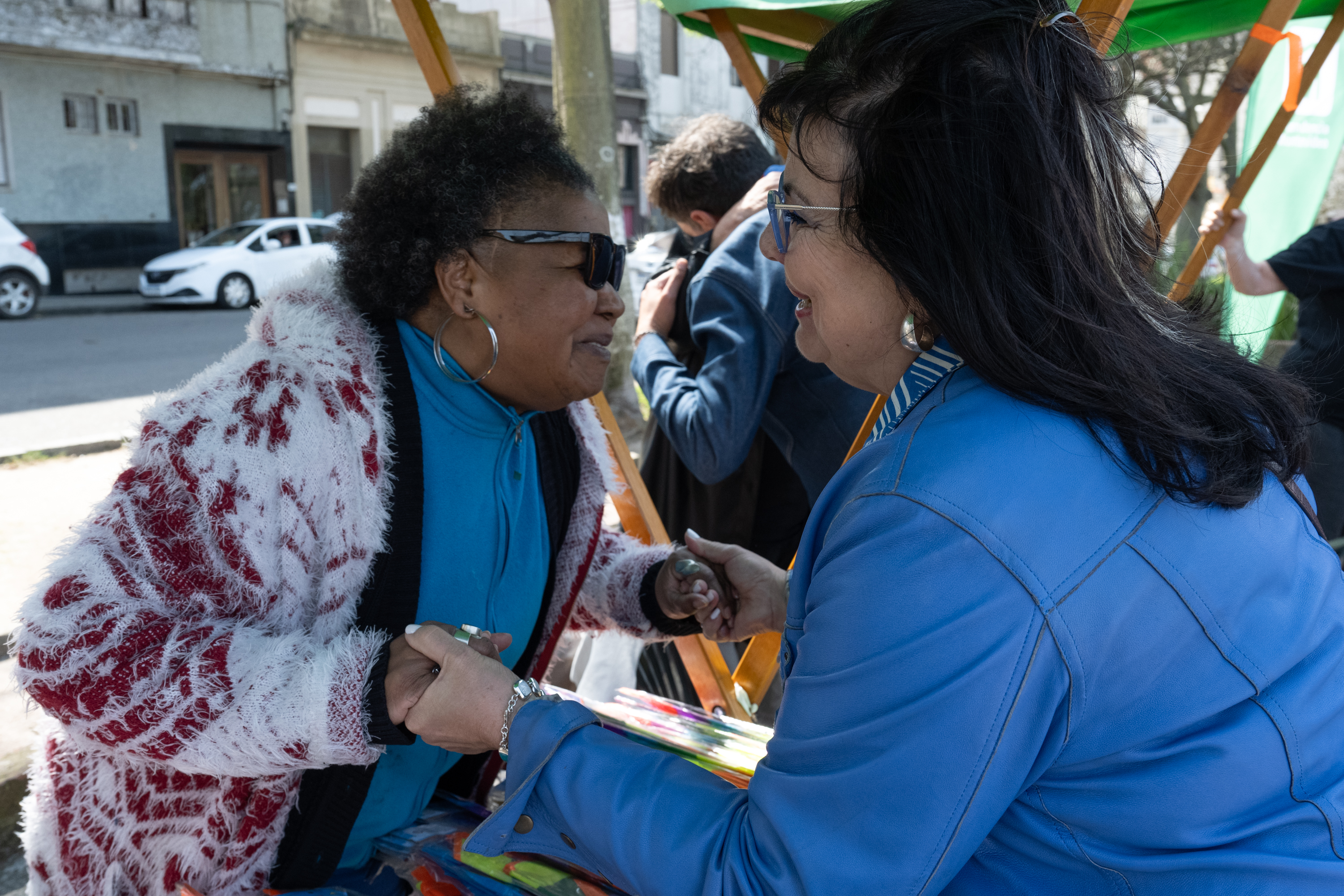 Actividades en plaza Juan Angel Silva por el día de las plazas y los barrios