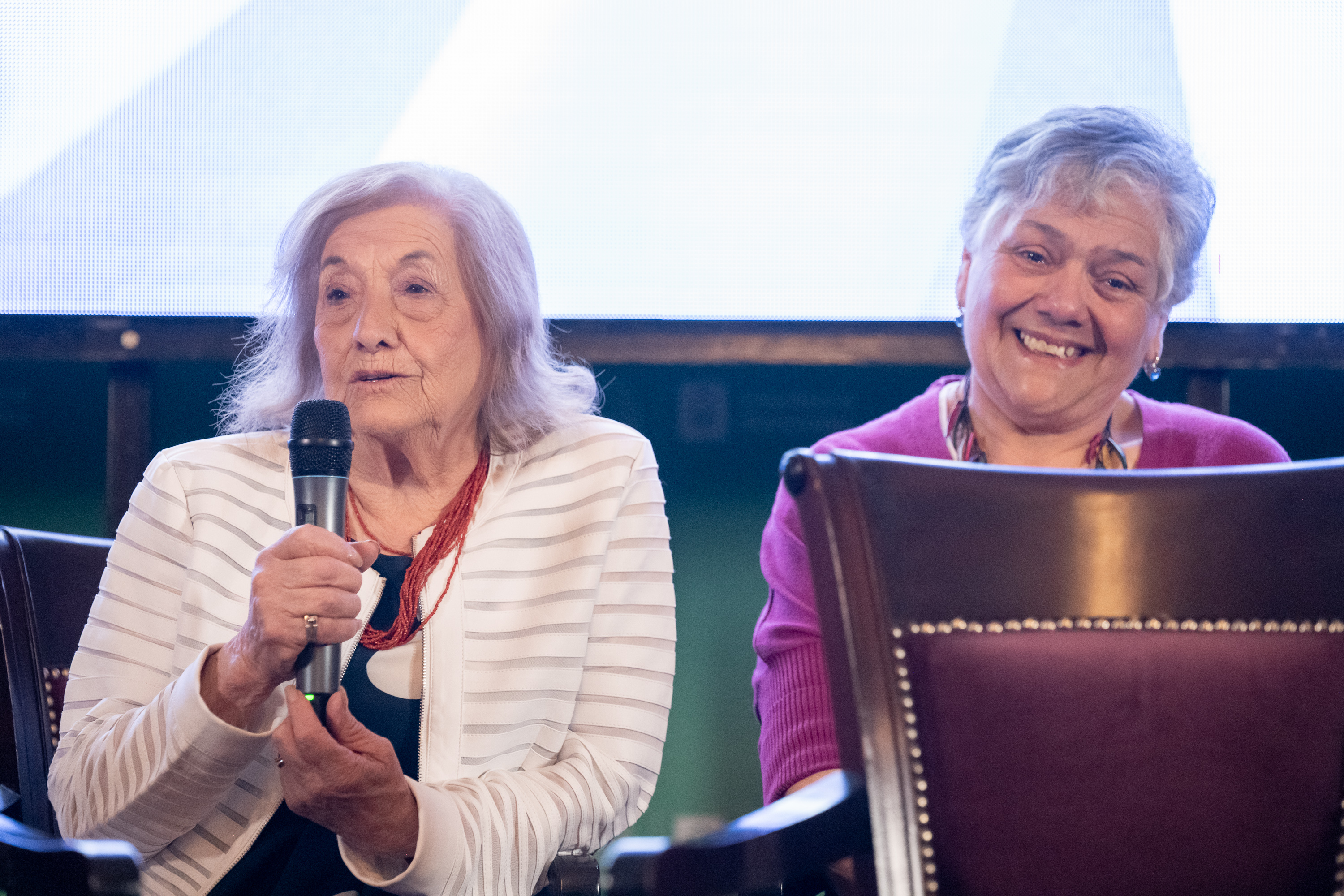 Ceremonia de reconocimiento, Estela García: Mujeres que transforman Montevideo